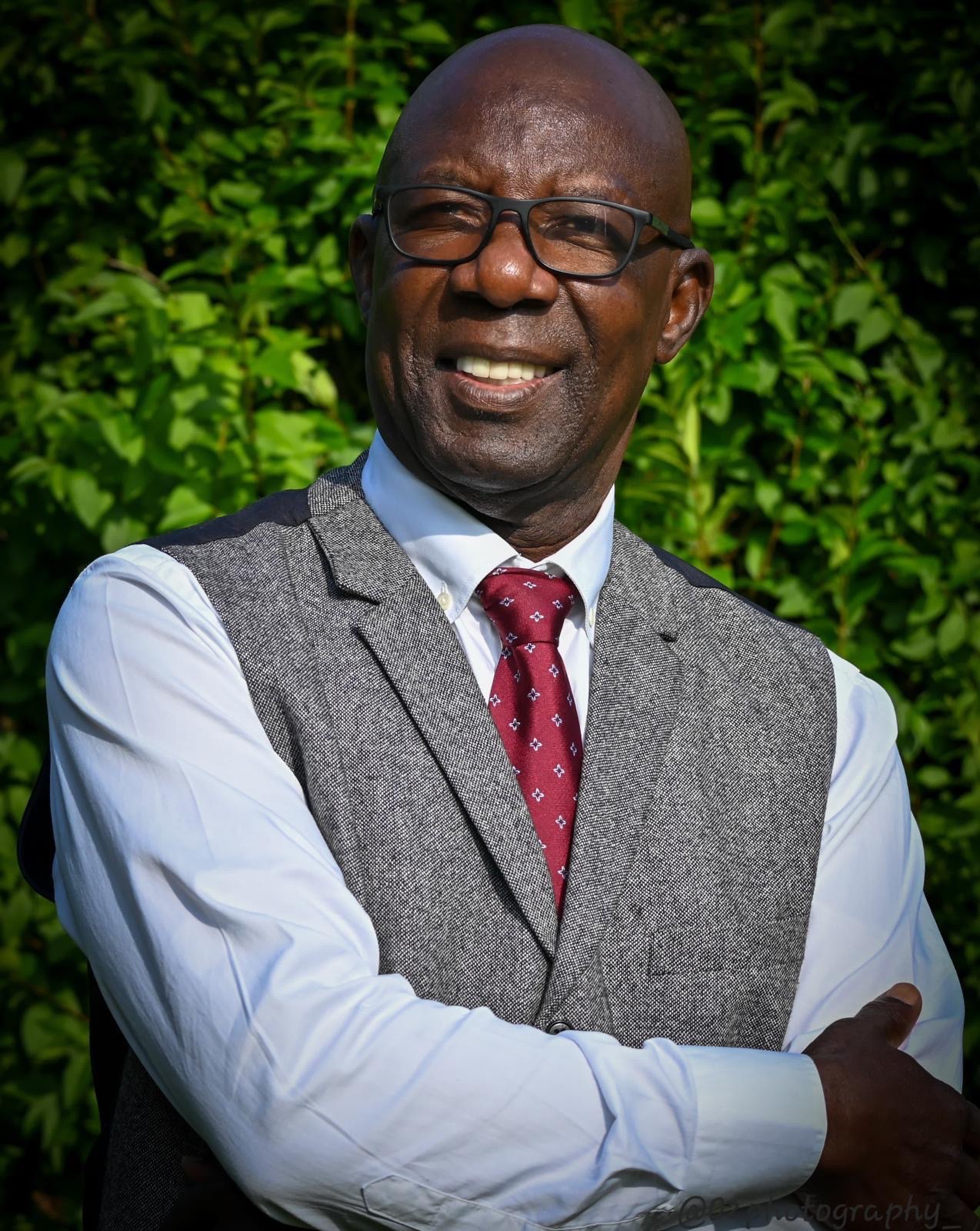 In Loving Memory of: Dr Samwiri Bulwanyi Senfuma campaign photo, 4 of 7