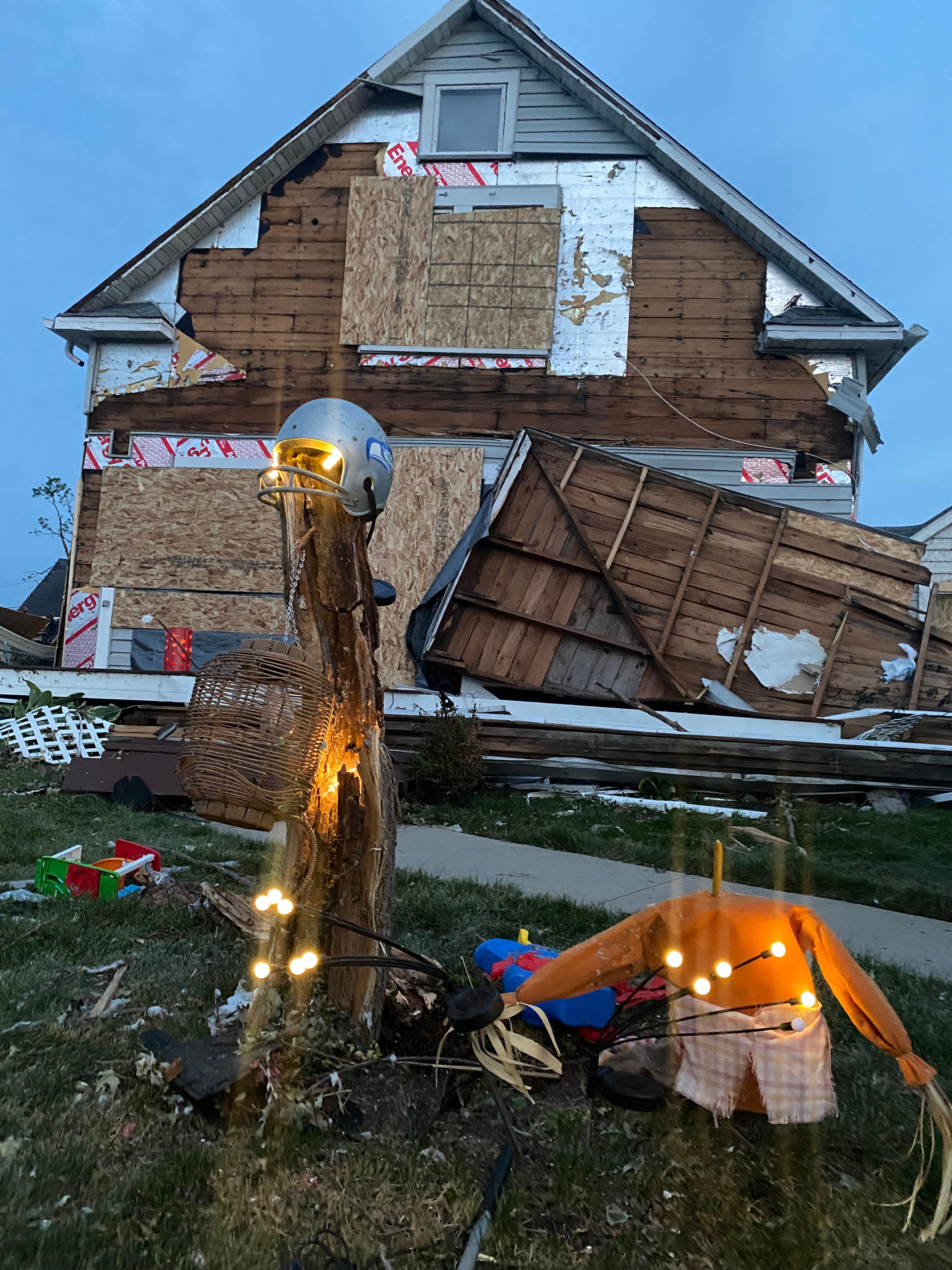Help Our Neighborhood Recover After Tornado campaign photo, 2 of 9