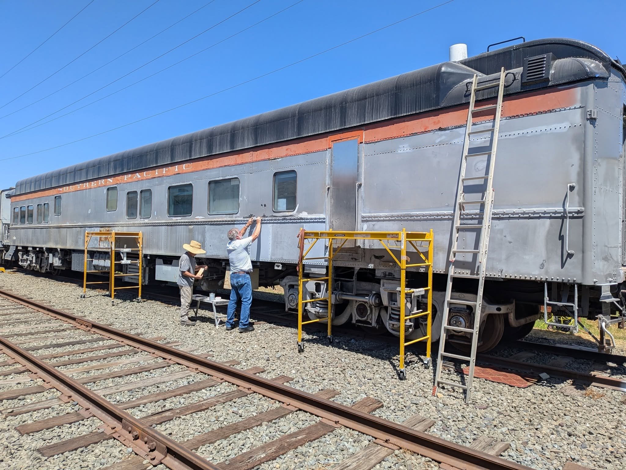 Help Paint SP Business Car #141 "Oakland" In Two Tone Gray campaign photo, 2 of 8