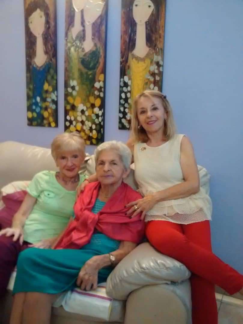 Support Teresa's Urgent Hip Surgery and Recovery campaign photo, 4 of 8