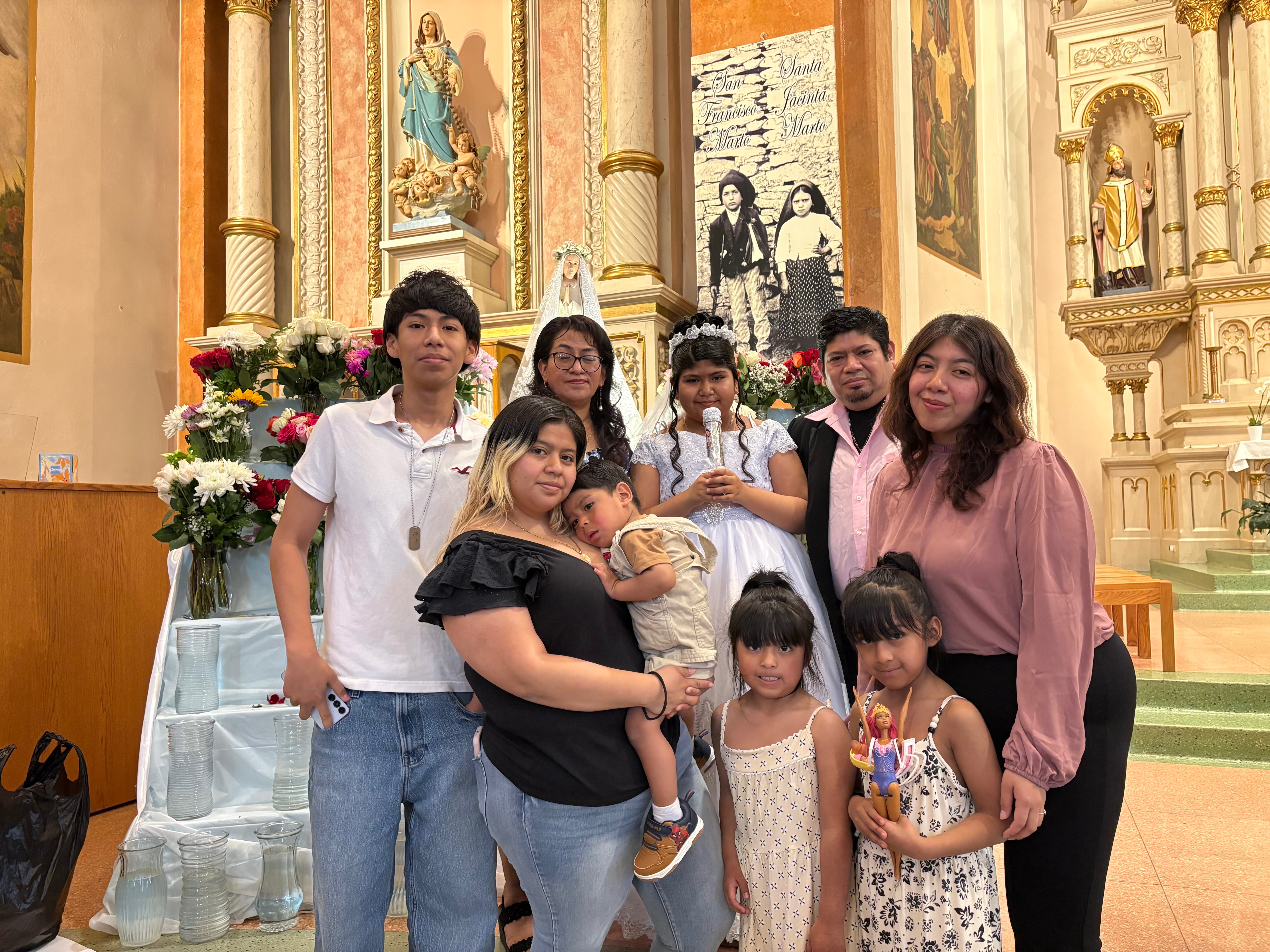 Ayuda para funeral de Alex campaign photo, 6 of 8