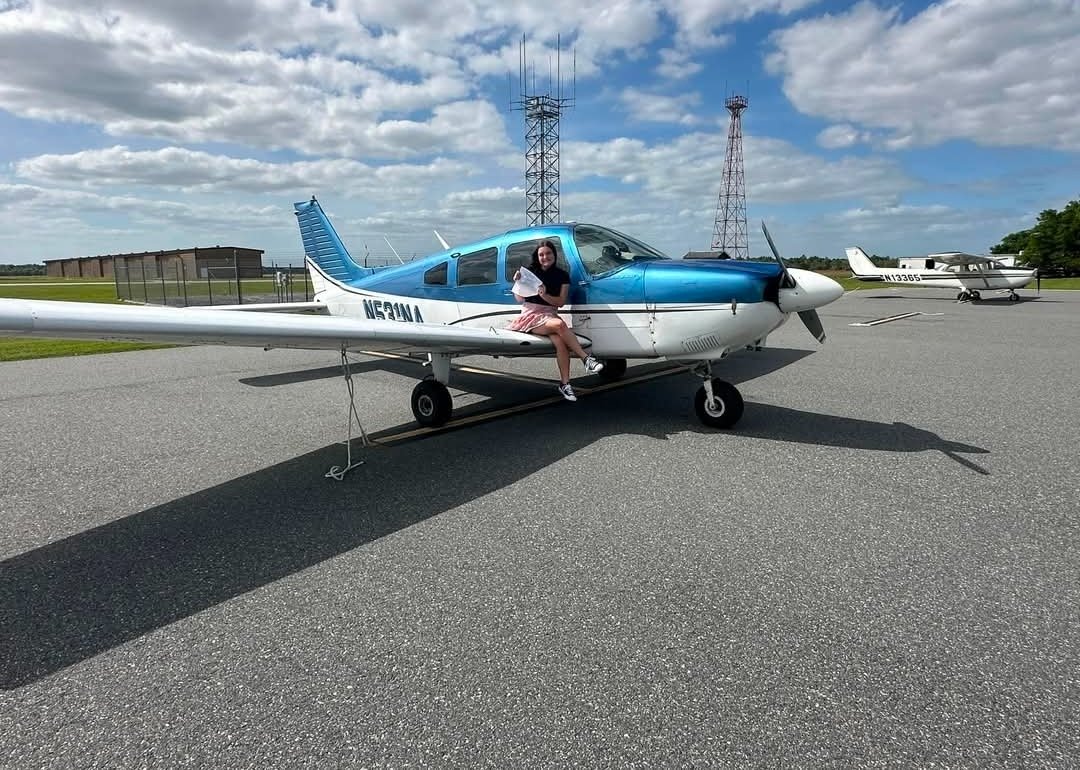Support Emily Shelton, Heroic Flight Instructor campaign photo, 2 of 7