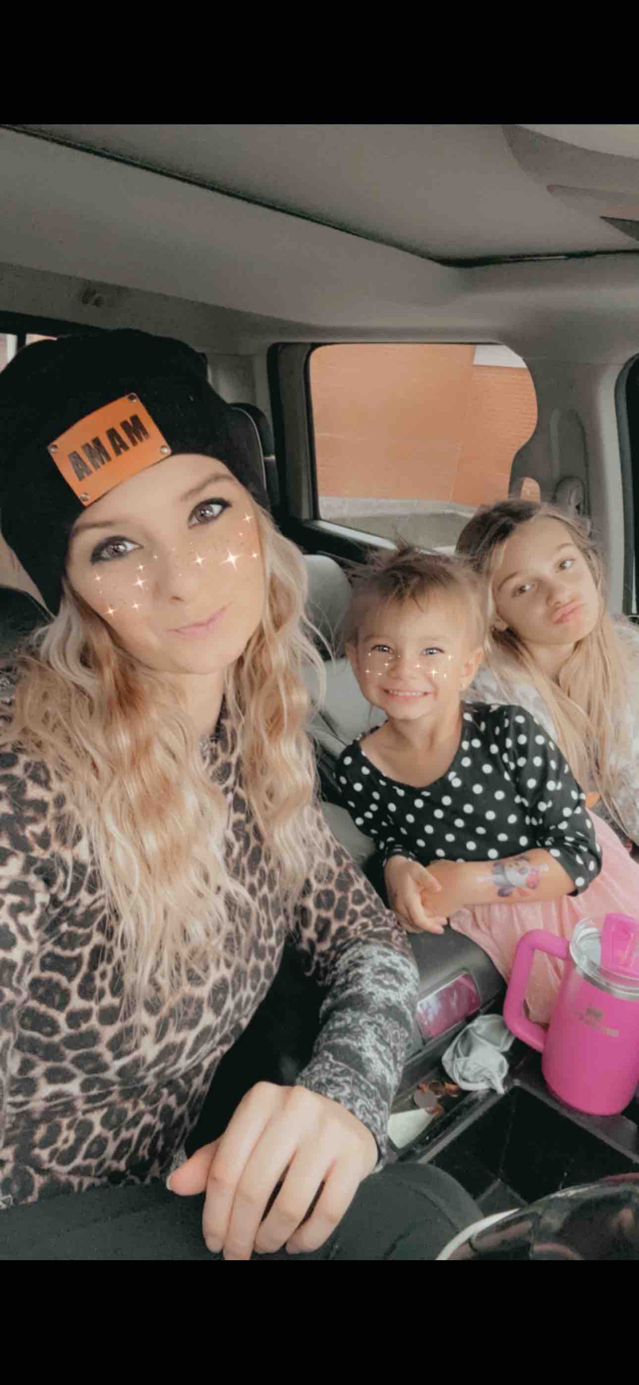 Help Brittany & her children rebuild after Spokane Fires campaign photo, 5 of 11
