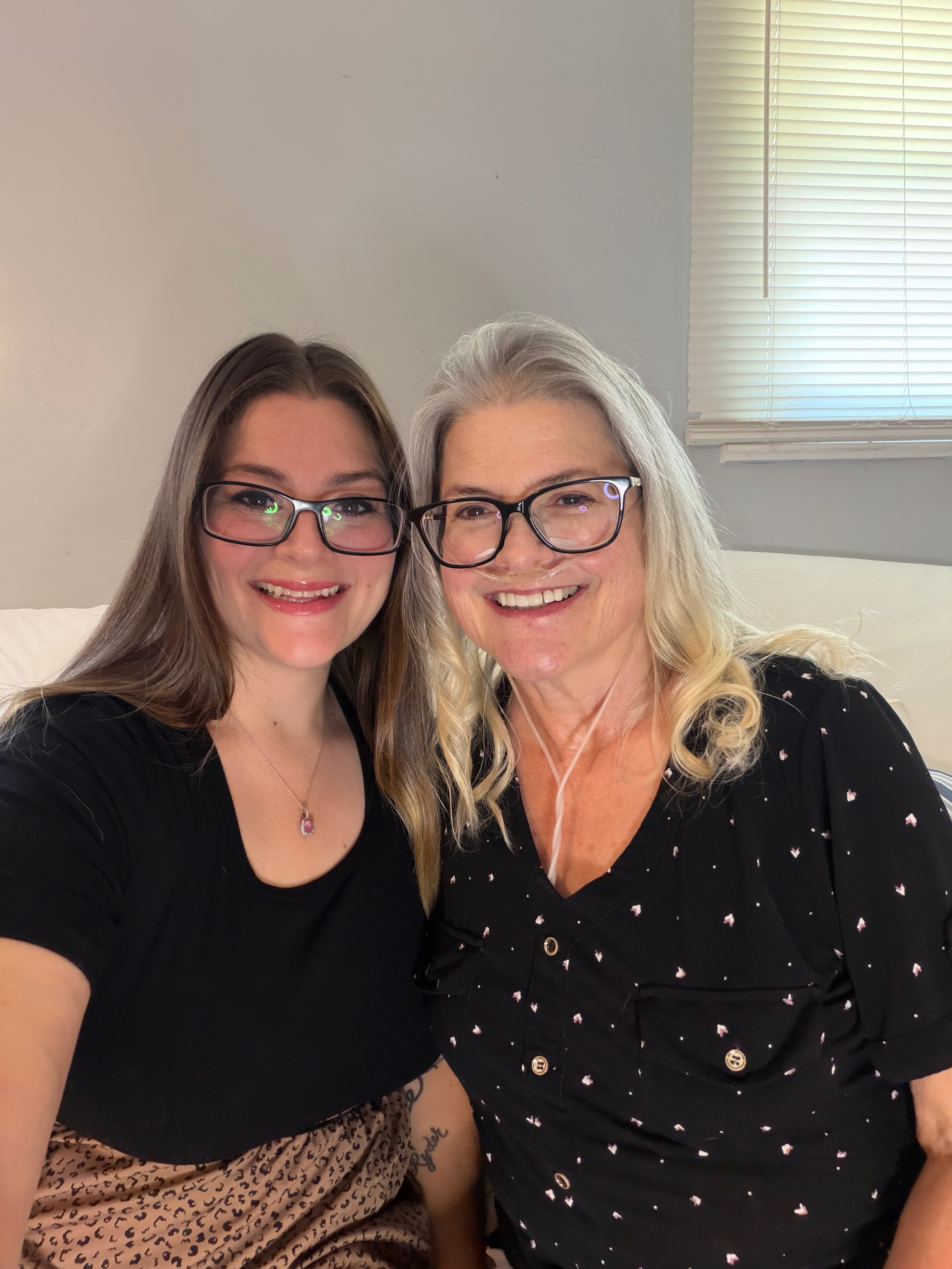 Help Carolyn's Lung Transplant campaign photo, 5 of 8