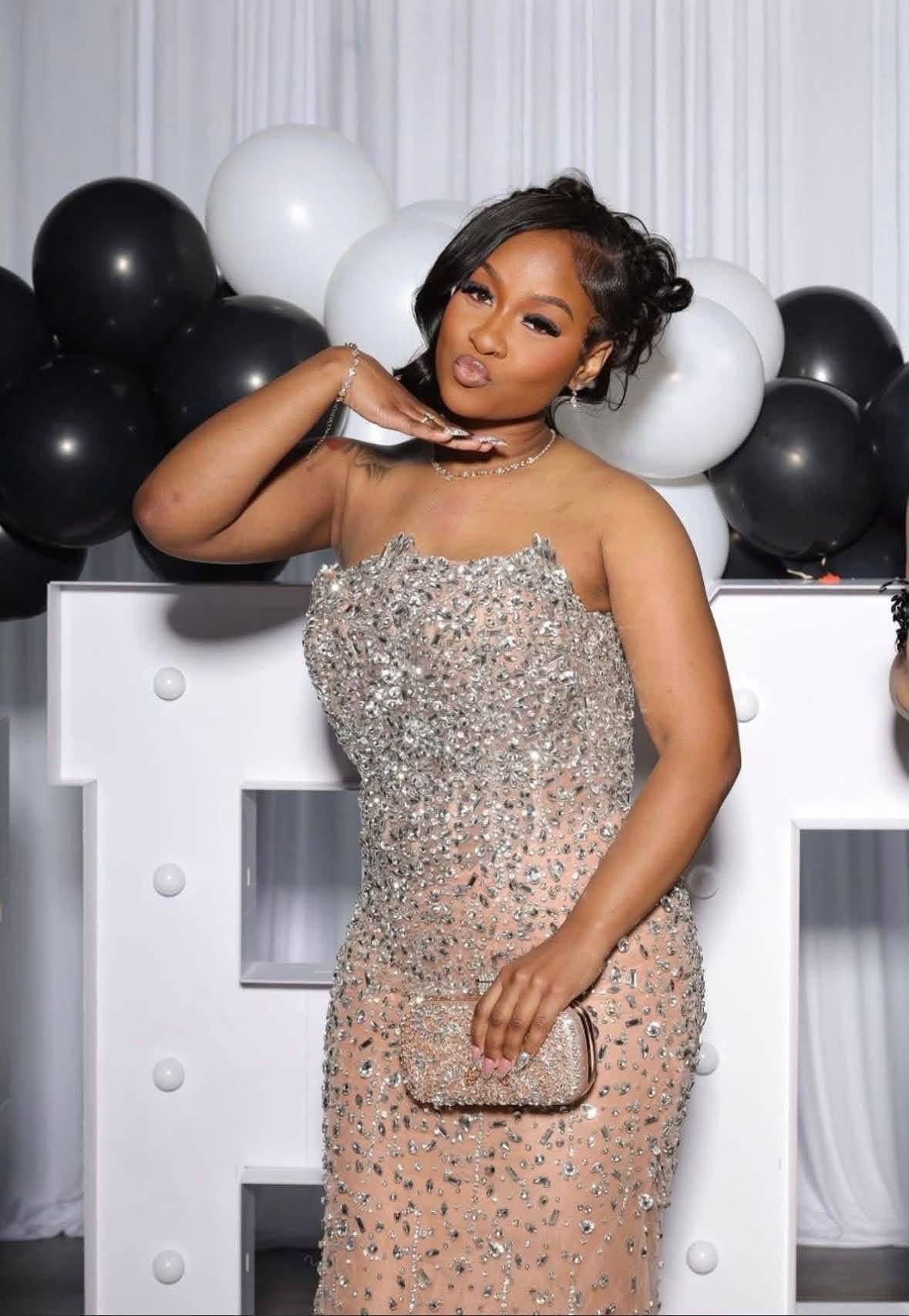 Honoring the Beautiful Life of Teris King campaign photo, 2 of 8