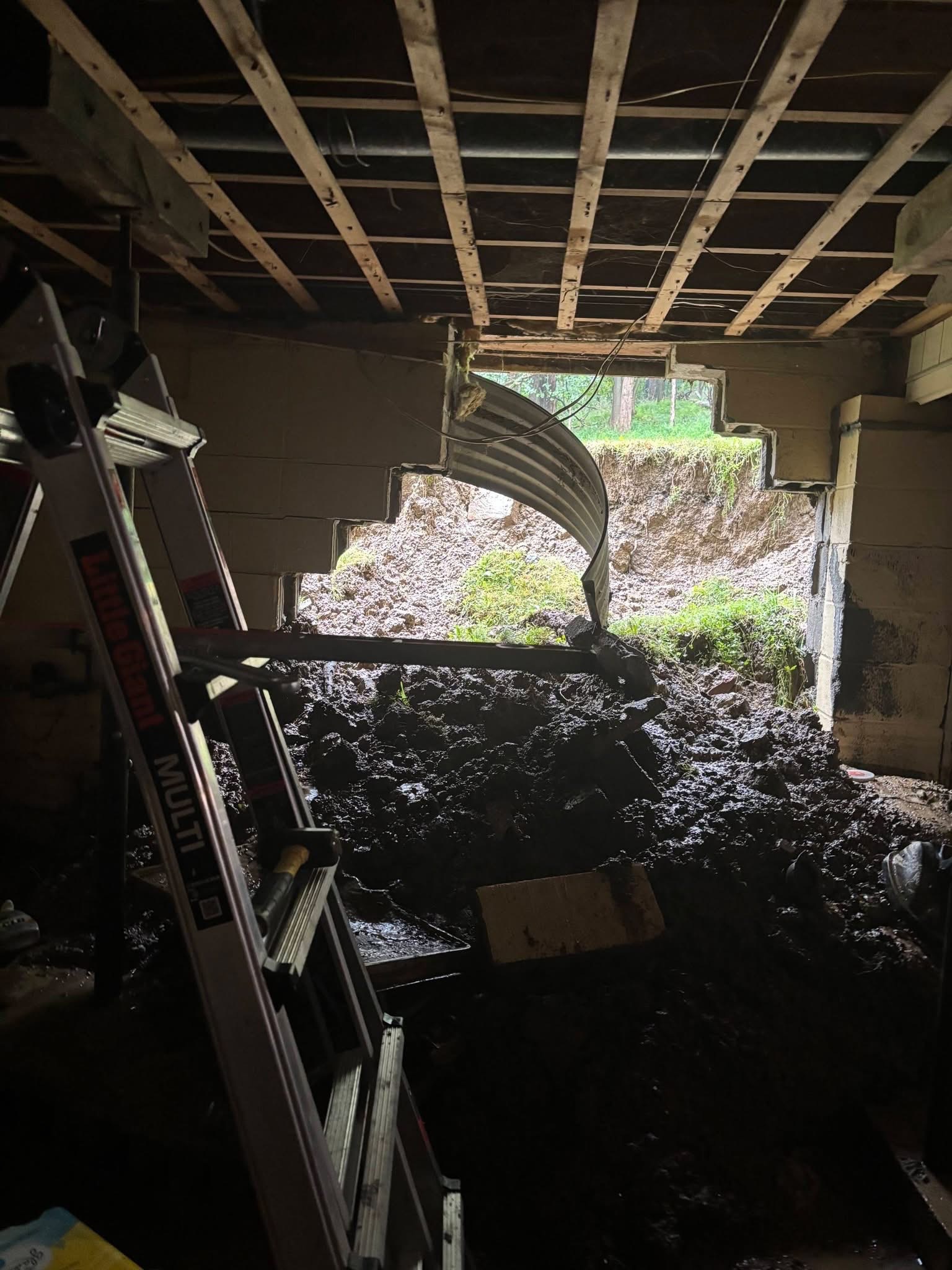 Support for Rachael and Pam After Catastrophic Flooding campaign photo, 2 of 7