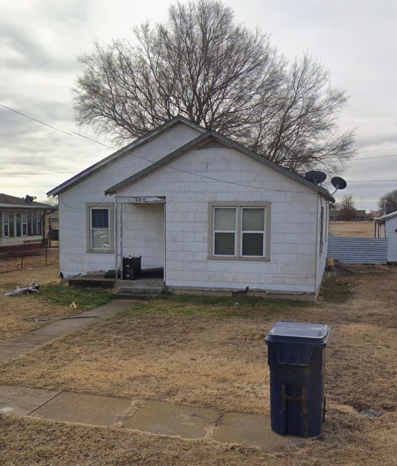 Help Judy Repair and Update Her Home campaign photo, 2 of 5