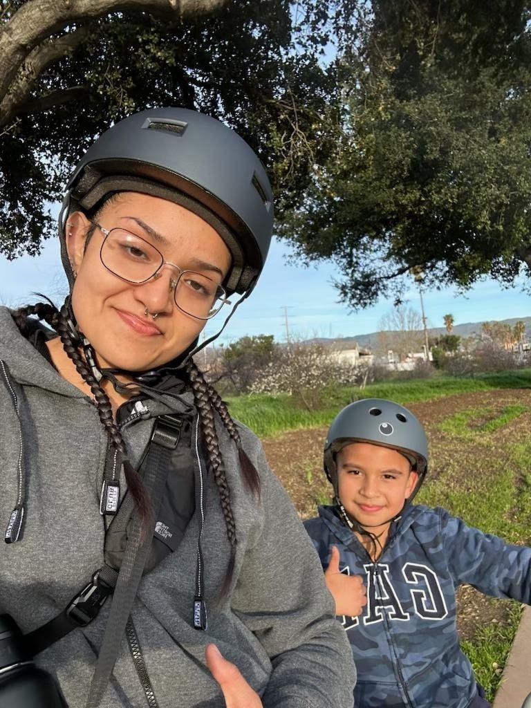 Help Dayana get a lawyer to prevent her deportation campaign photo, 2 of 8
