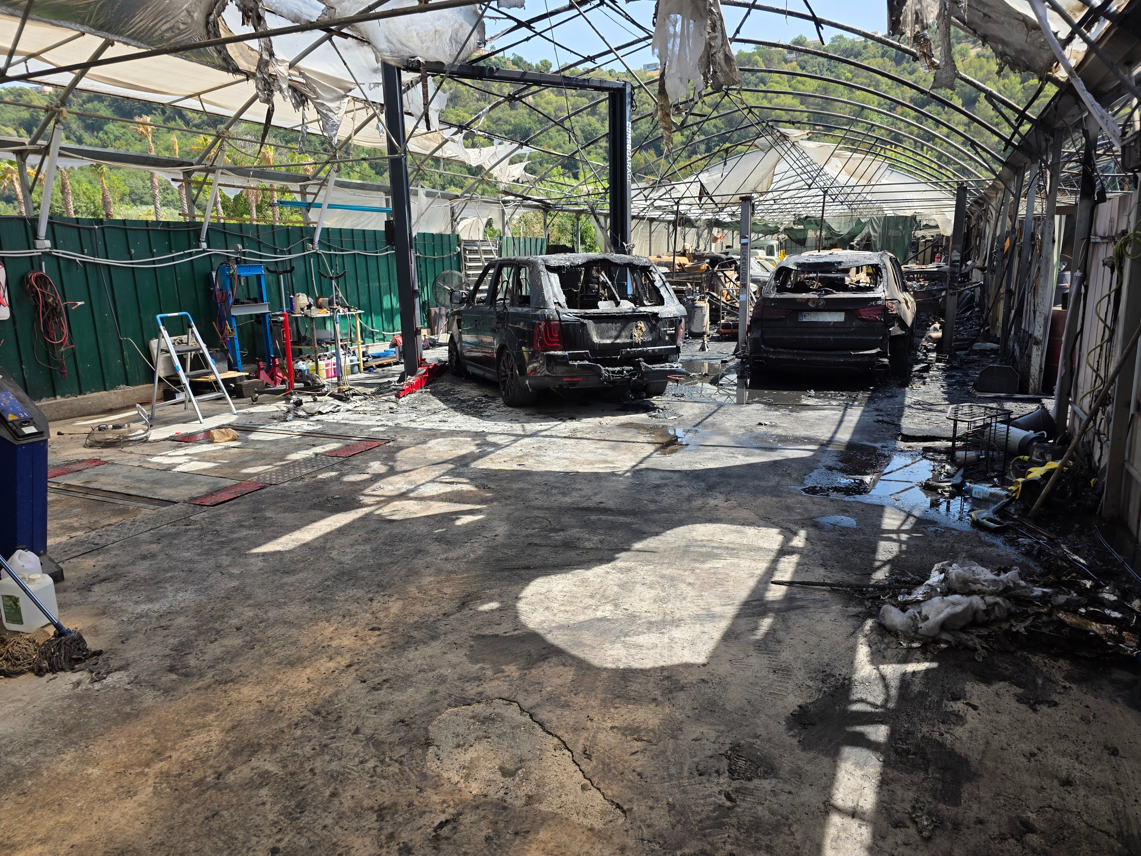 Help Mario Garage Get Back to Work After the Fire campaign photo, 7 of 8