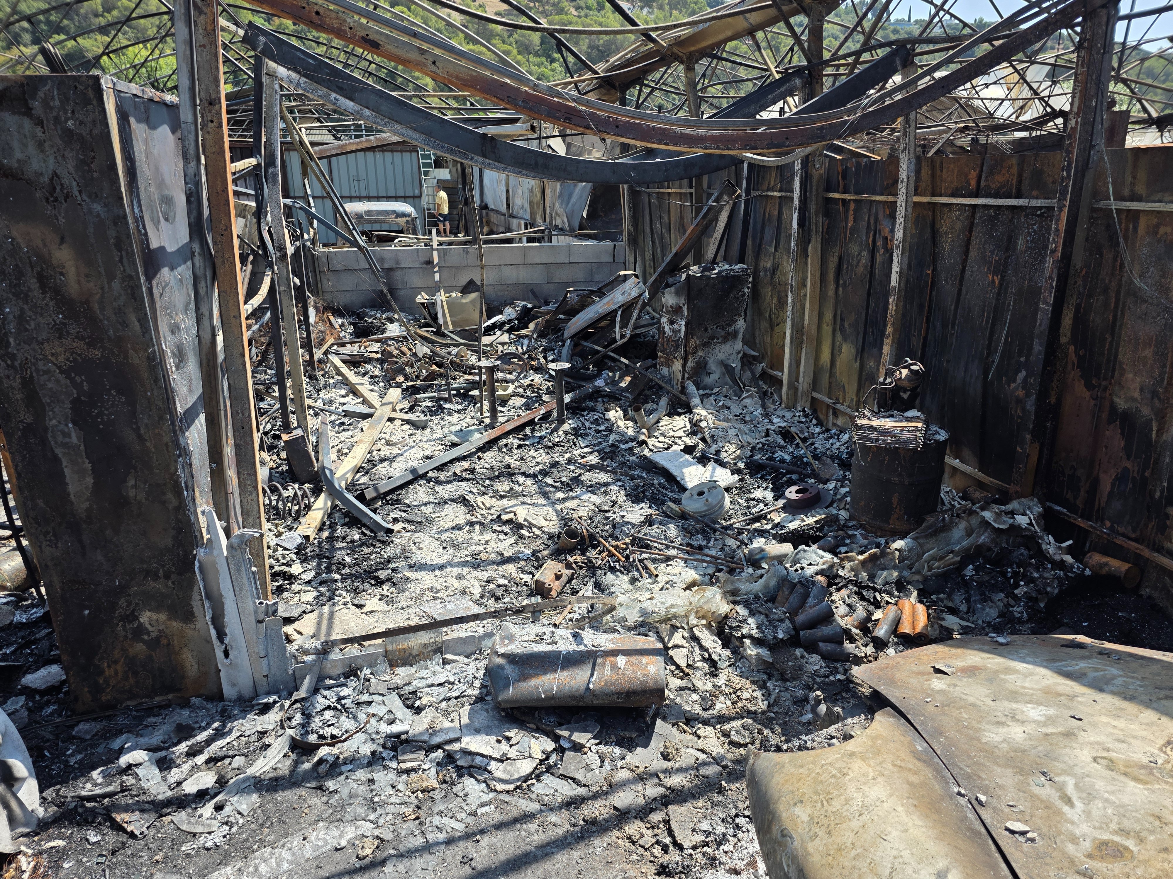 Help Mario Garage Get Back to Work After the Fire campaign photo, 2 of 8
