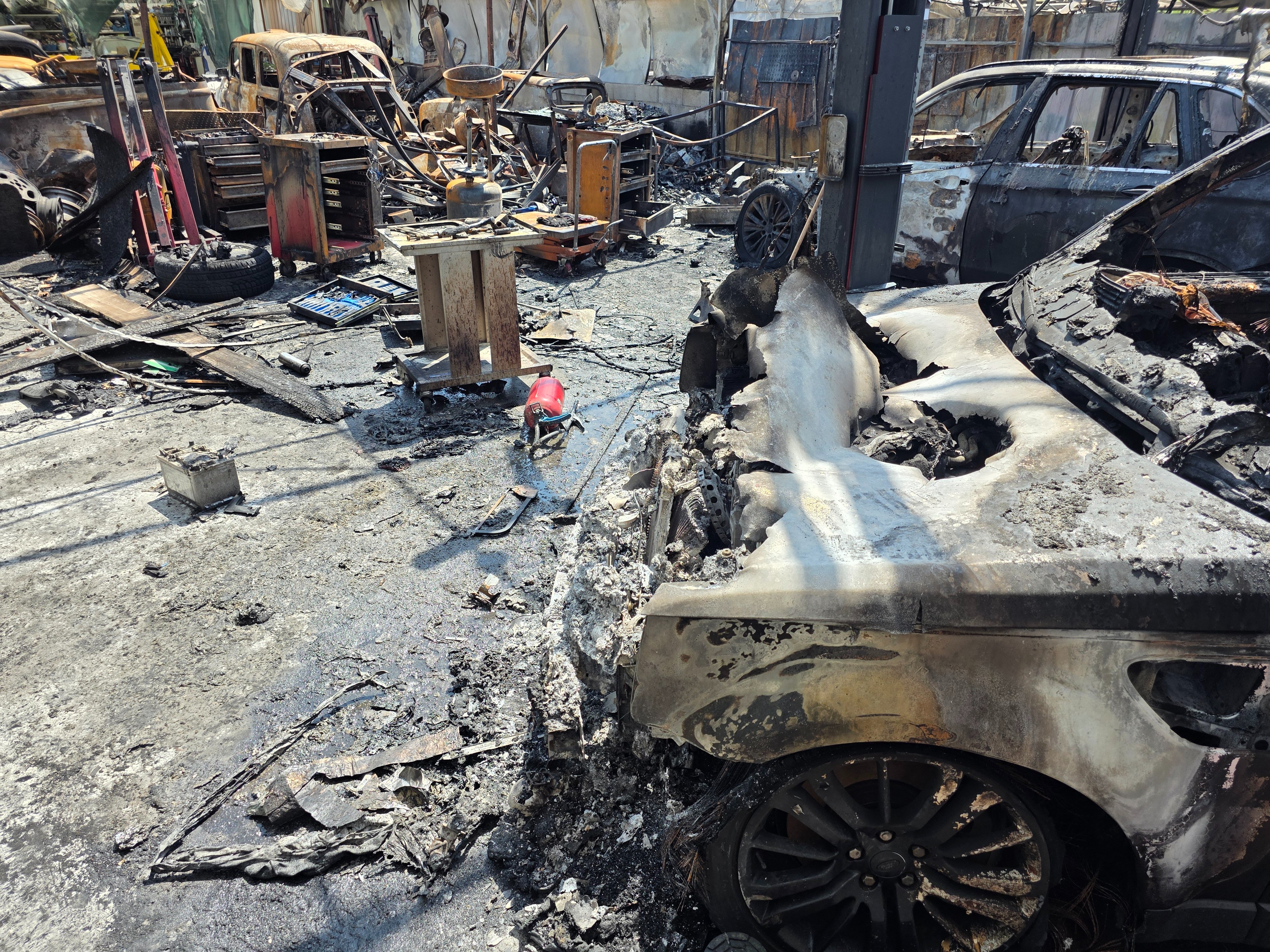 Help Mario Garage Get Back to Work After the Fire campaign photo, 4 of 8