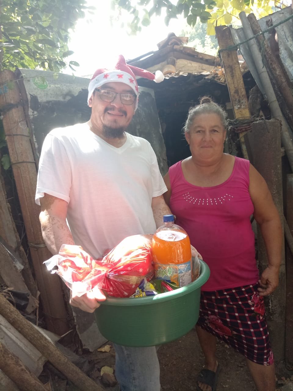 Canastas de Alimentos basicos para Adultos Mayores campaign photo, 4 of 8
