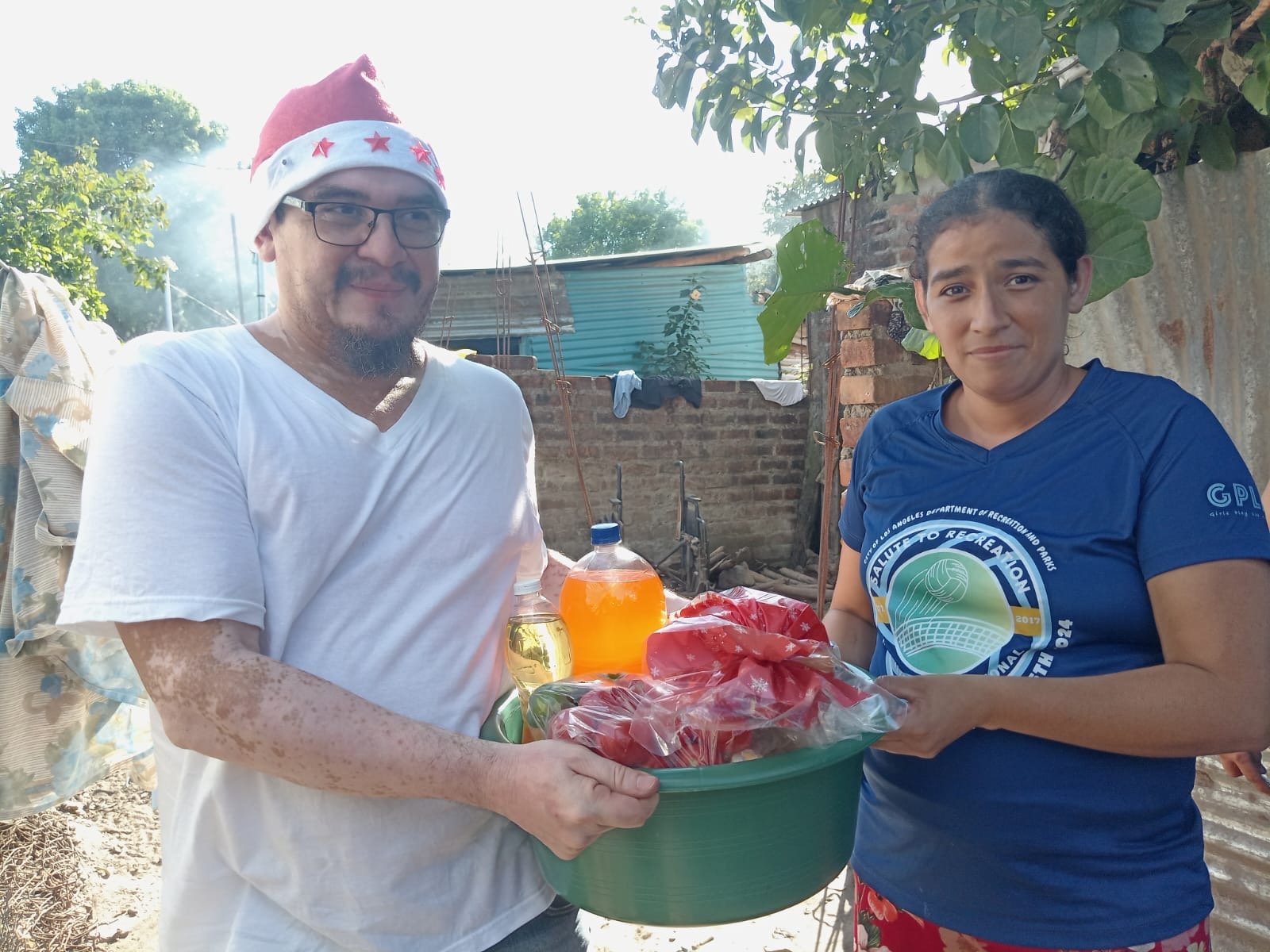 Canastas de Alimentos basicos para Adultos Mayores campaign photo, 5 of 8