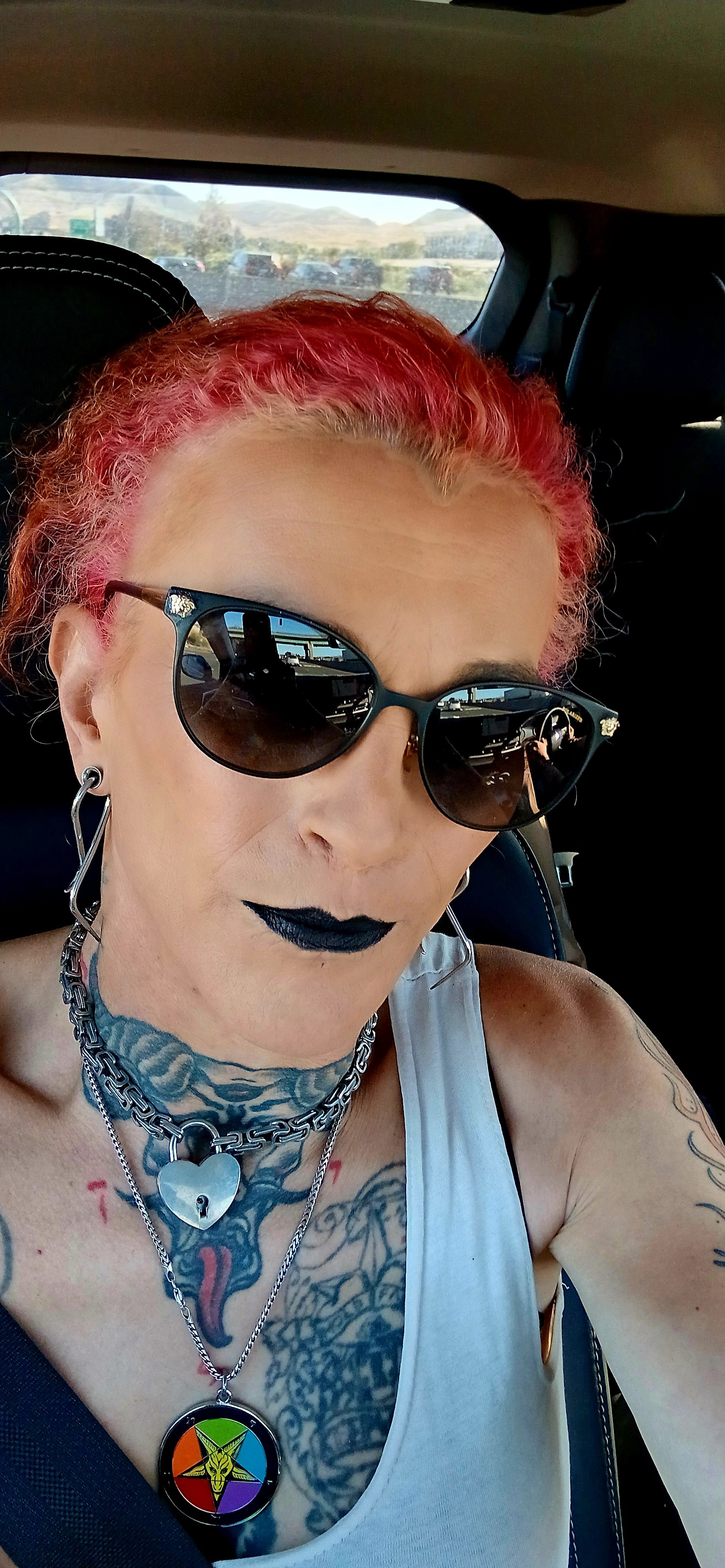 Help with Danikas medical stay and recovery needs campaign photo, 5 of 8