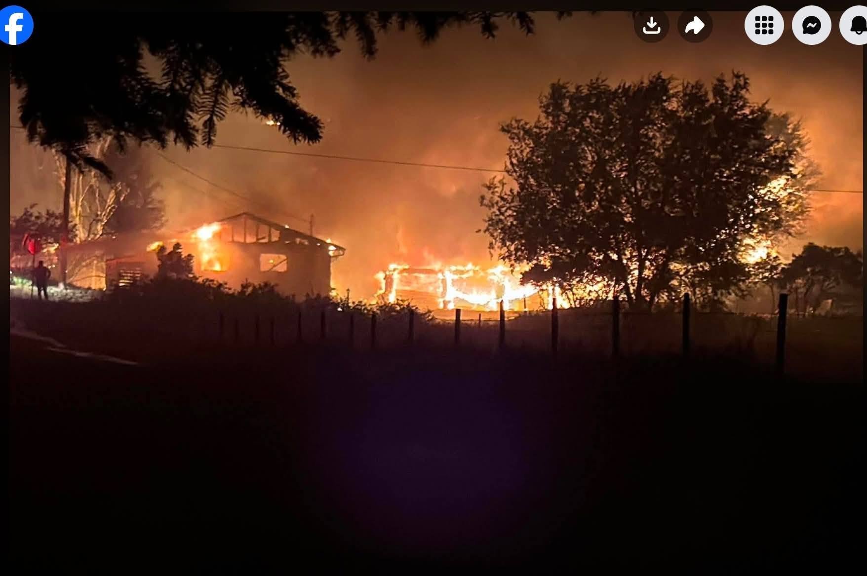 "An Evening In The Valley Fire Recovery Fund" campaign photo, 6 of 8