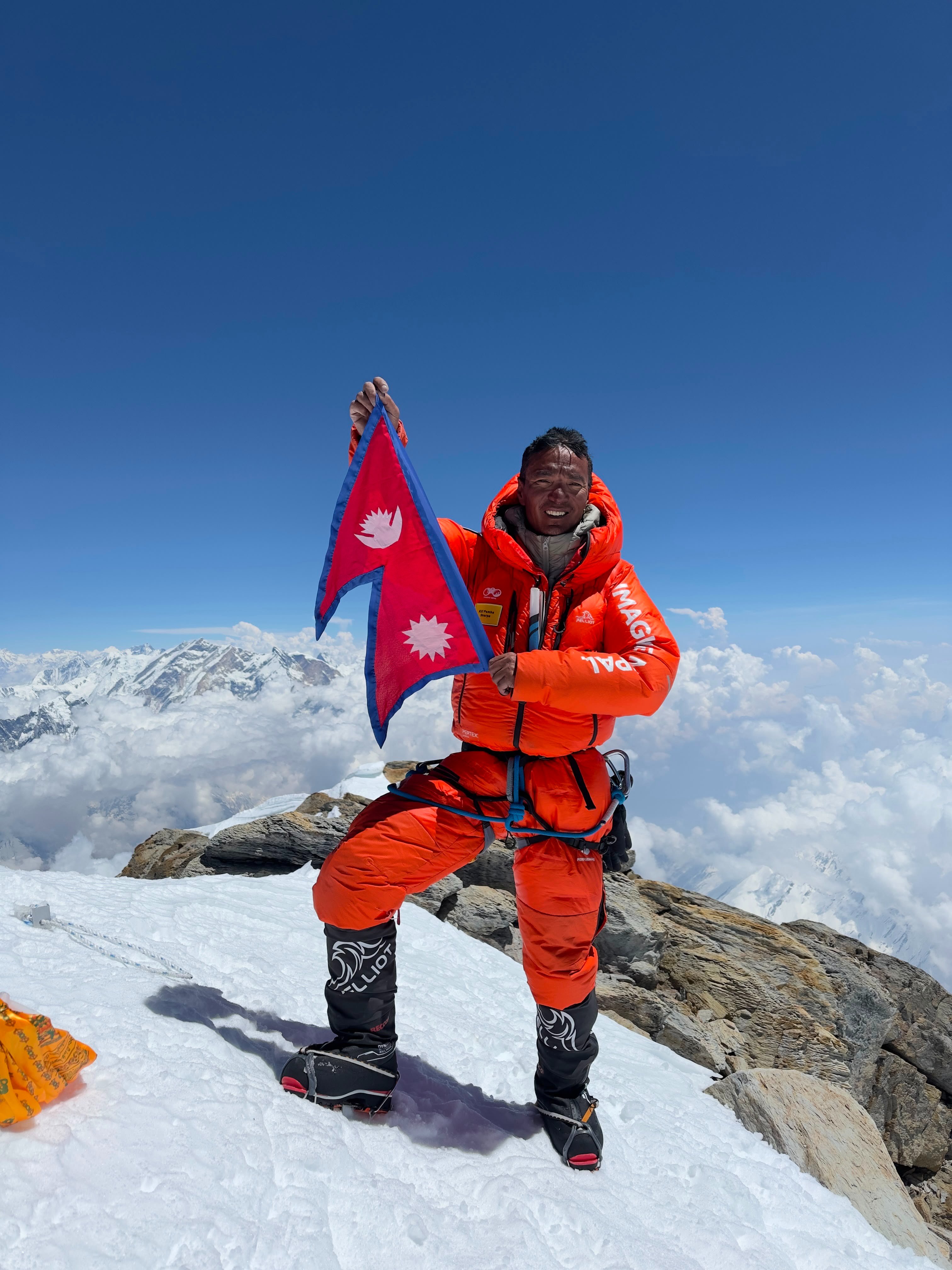Support for Kili Pemba Sherpa's Family campaign photo, 6 of 7