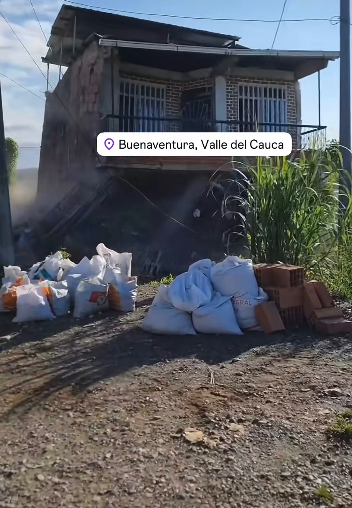 Support Buenaventura, Colombia After the Earthquake campaign photo, 4 of 7