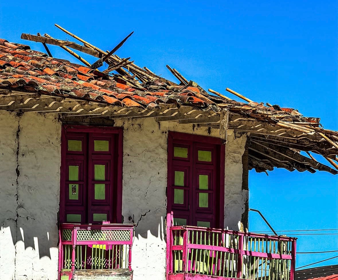Help Families Rebuild After the Colombia Earthquake campaign photo, 7 of 8