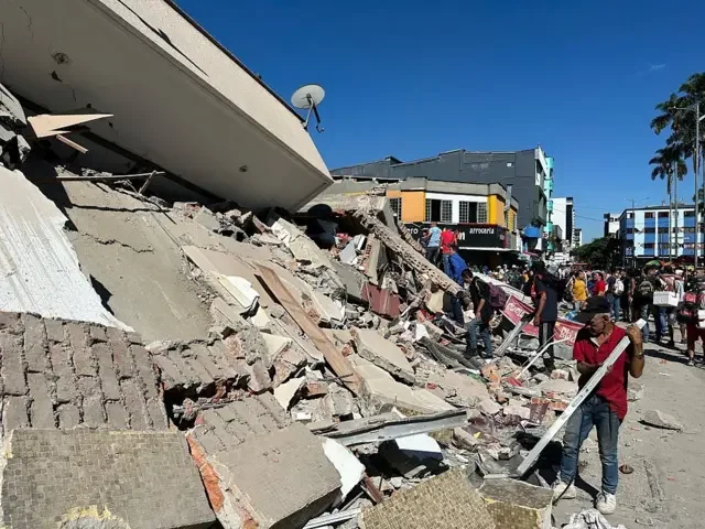 United for Colombia. Earthquake Relief Fund campaign photo, 7 of 8