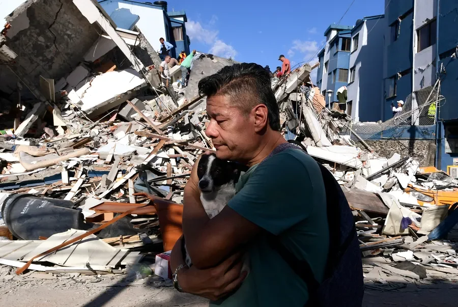 United for Colombia. Earthquake Relief Fund campaign photo, 2 of 8