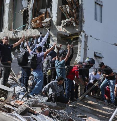 United for Colombia. Earthquake Relief Fund campaign photo, 4 of 8