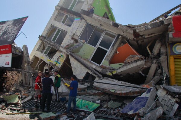 United for Colombia. Earthquake Relief Fund campaign photo, 5 of 8