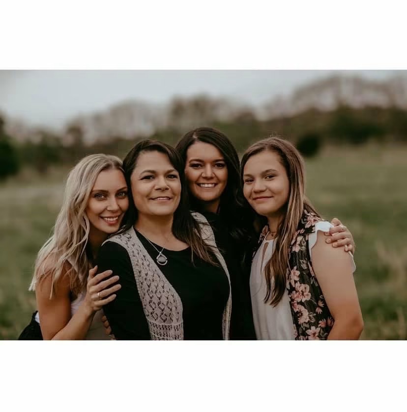 In Memory of Holli Carnes campaign photo, 7 of 8
