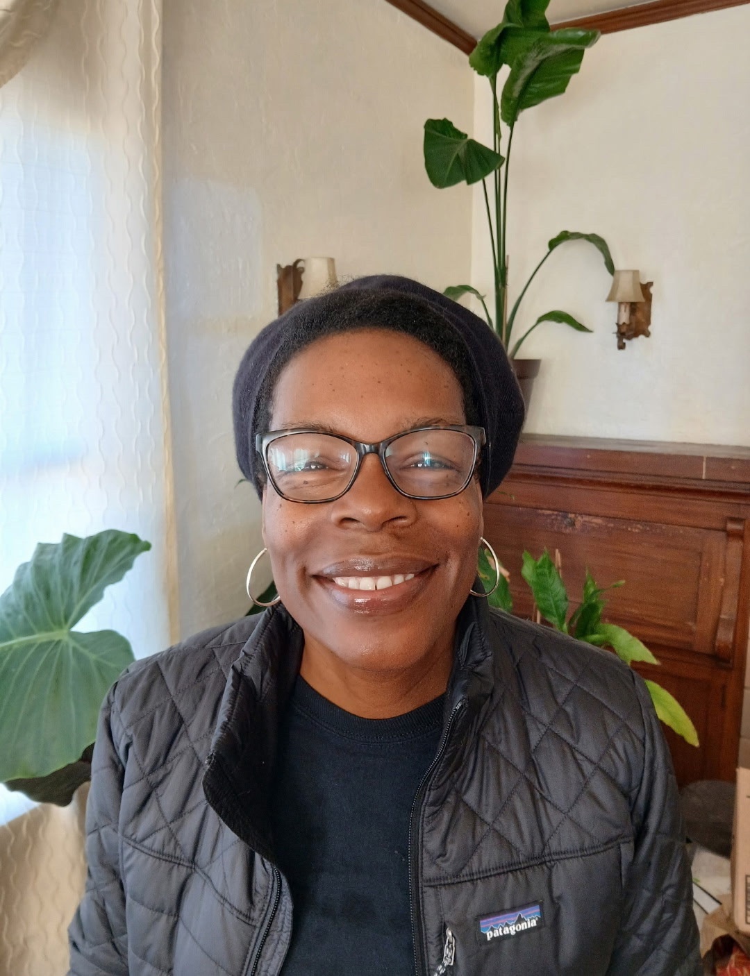 Honor Tonyette Smith-Al-Ghani campaign photo, 5 of 6