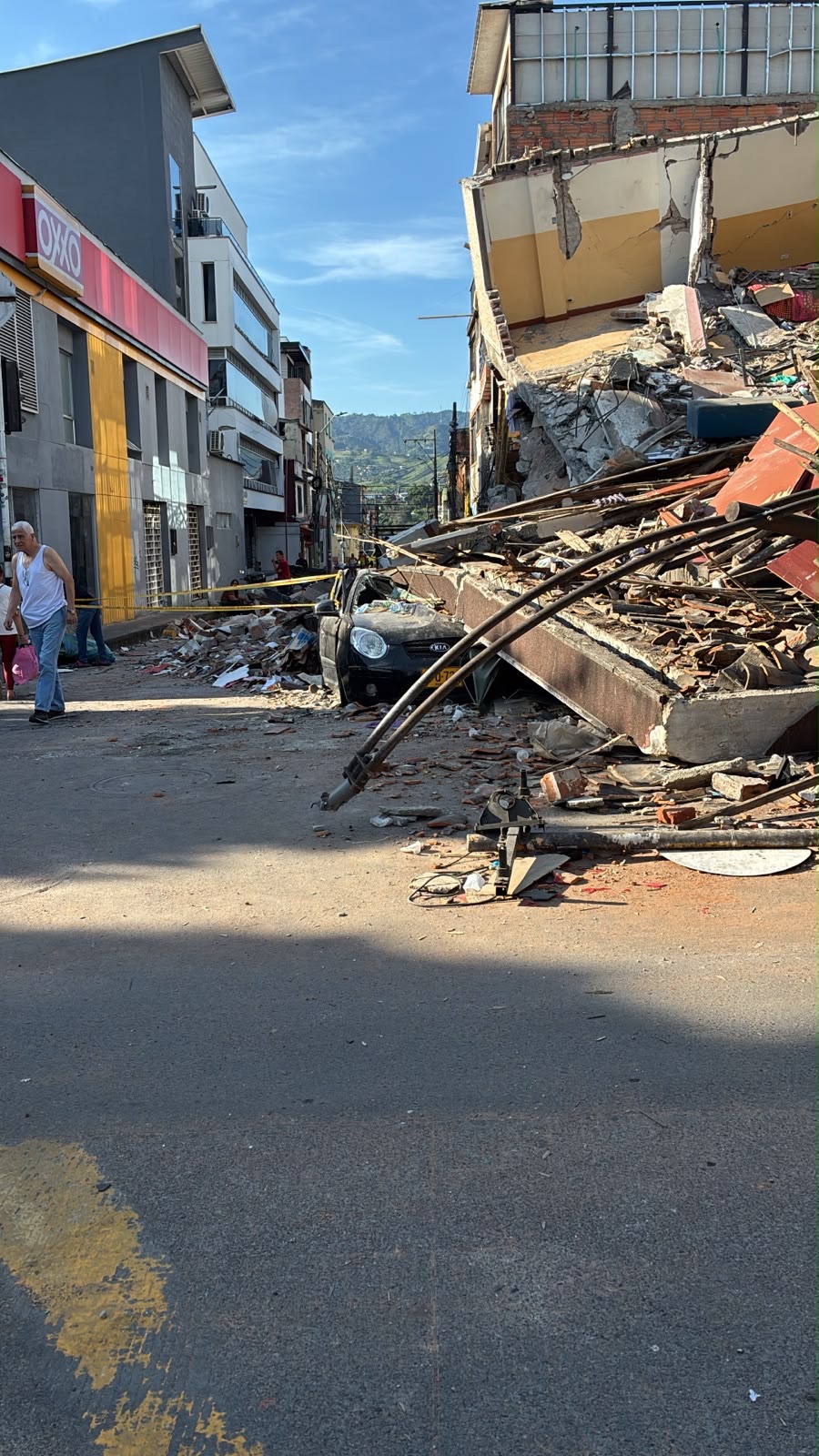 Help Pereira, Colombia Rebuild After Earthquake campaign photo, 5 of 8