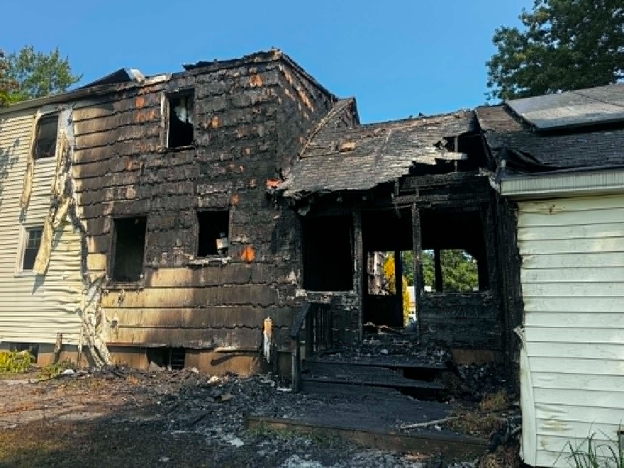 Support Lisa Milewski After Devastating House Fire campaign photo, 6 of 7