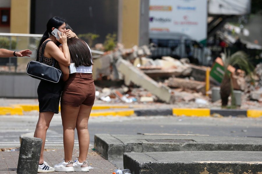 Philotimo in Action for Colombia’s Earthquake Survivors campaign photo, 2 of 8