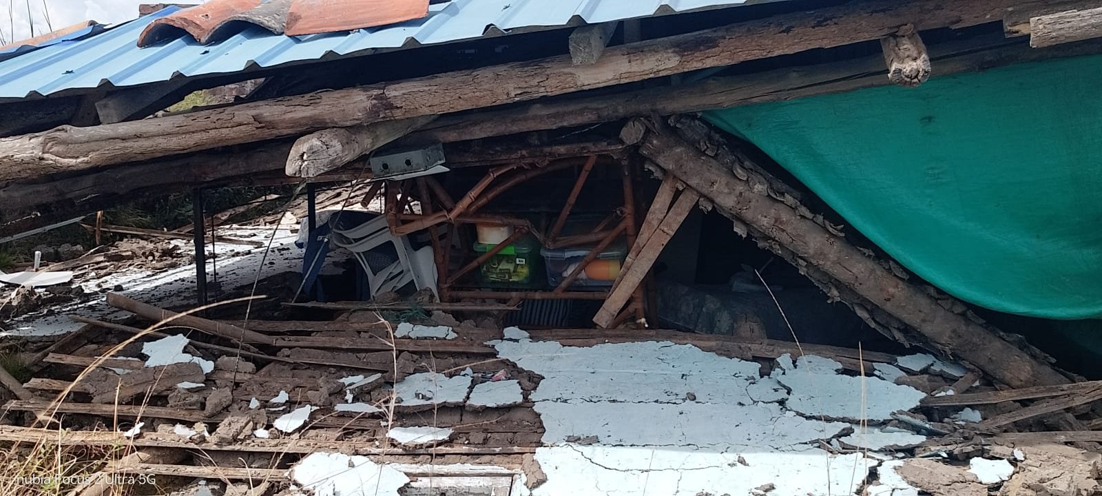 Help Families Repair Their Homes After Colombia’s Earthquake campaign photo, 7 of 8