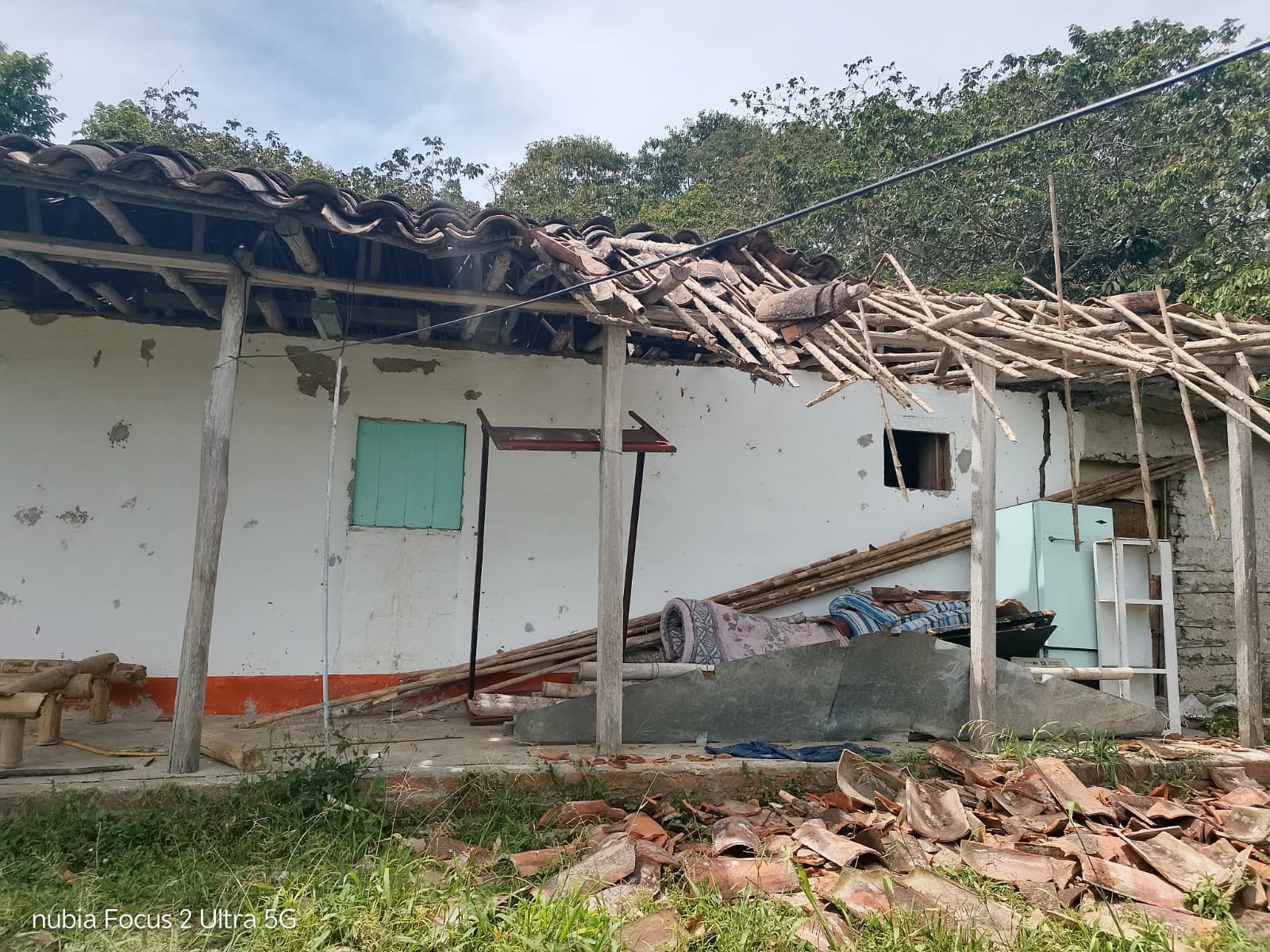 Help Families Repair Their Homes After Colombia’s Earthquake campaign photo, 6 of 8