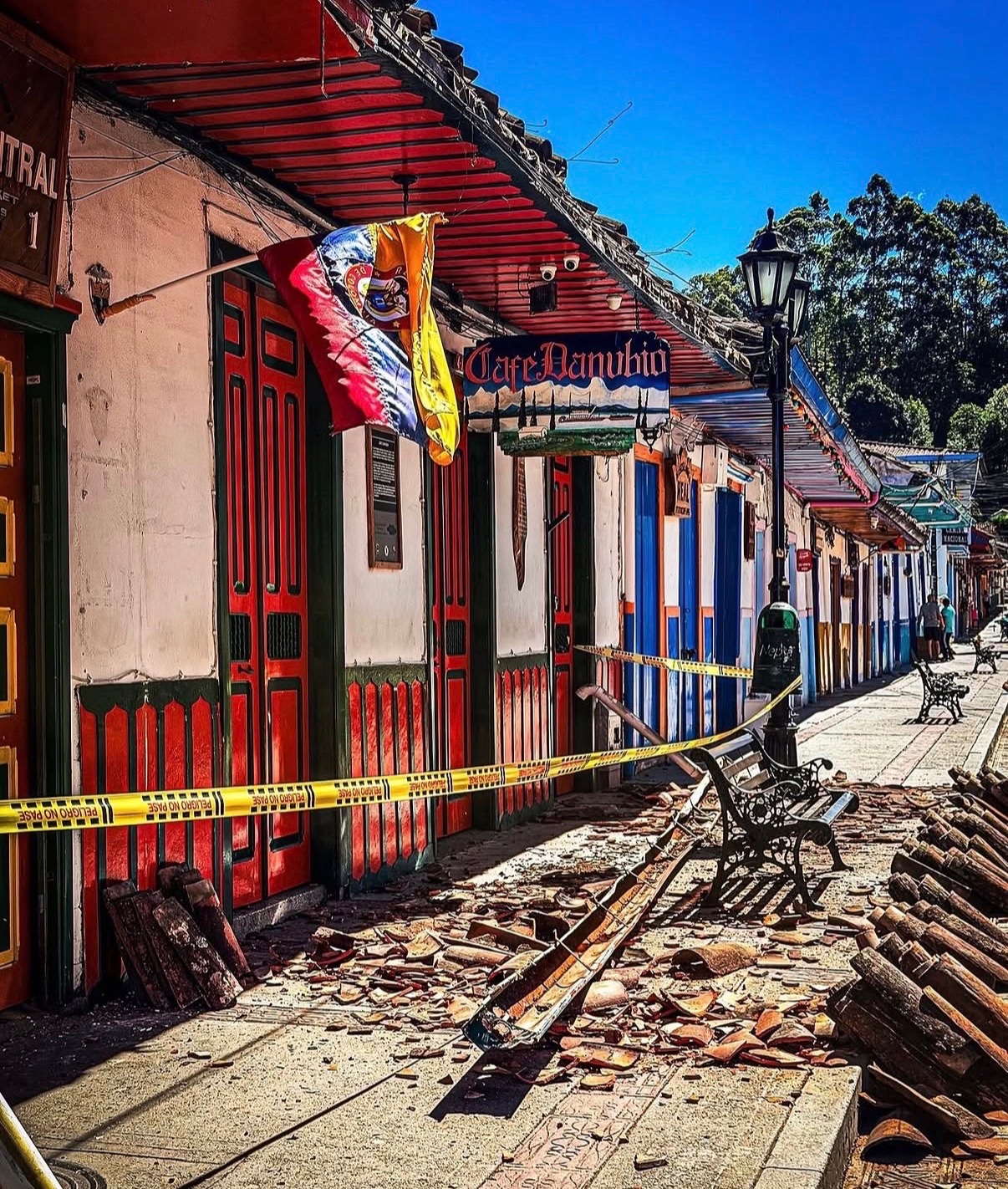 Help Colombia Rebuild campaign photo, 5 of 7
