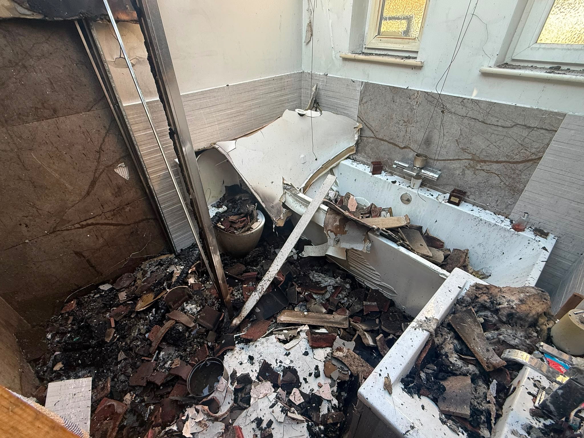 Help Mum Rebuild After the Fire campaign photo, 4 of 8
