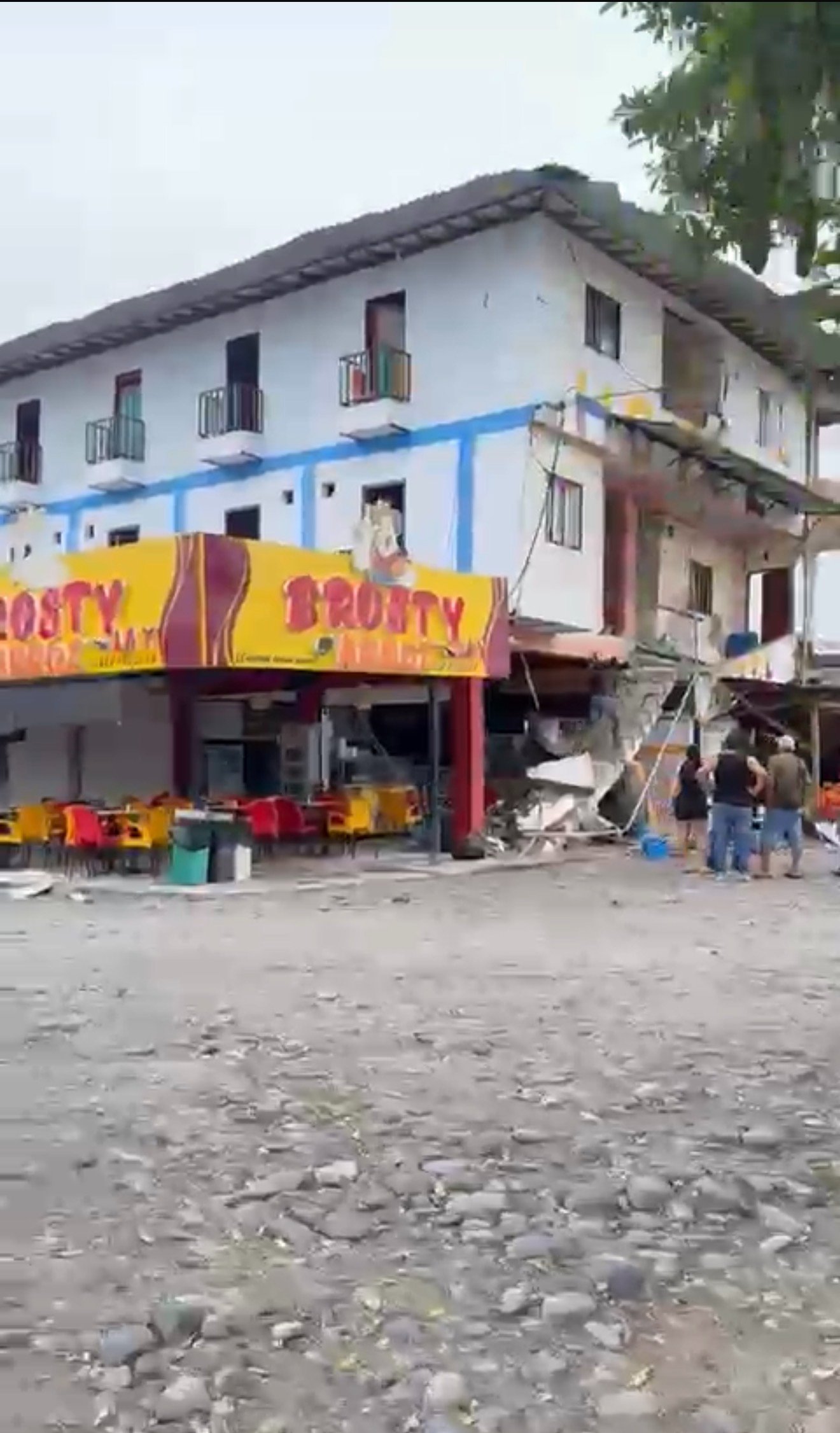 Families in Colombia Lost Everything — Help Them Rebuild campaign photo, 2 of 5
