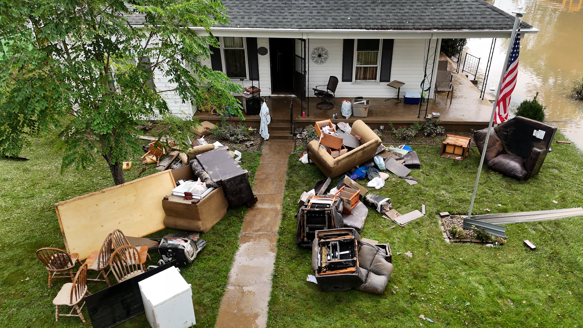 Help Frank Rebuild After Losing Everything in Cambridge IN campaign photo, 4 of 6