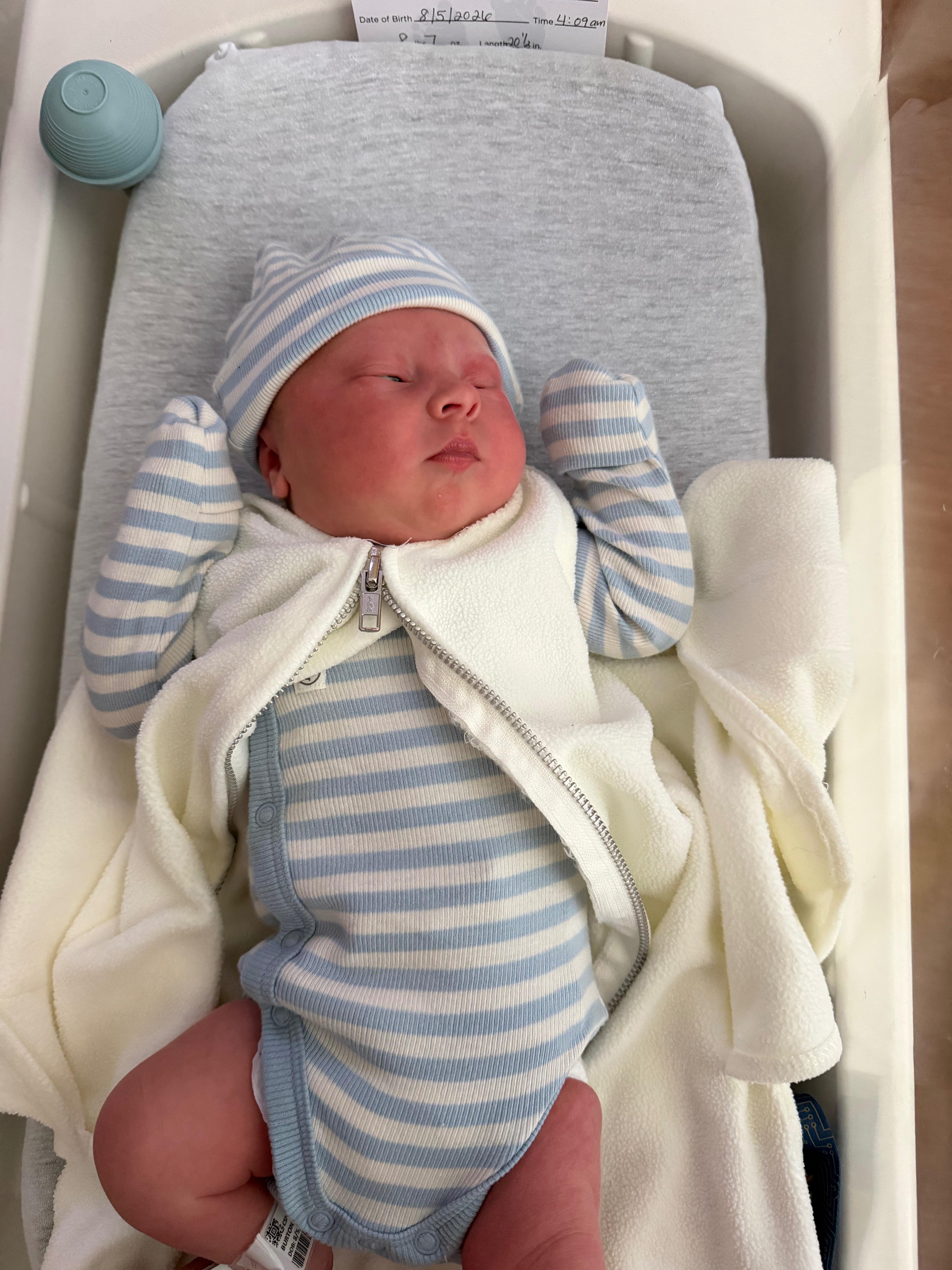 Help support Baby Maddox  campaign photo, 5 of 11