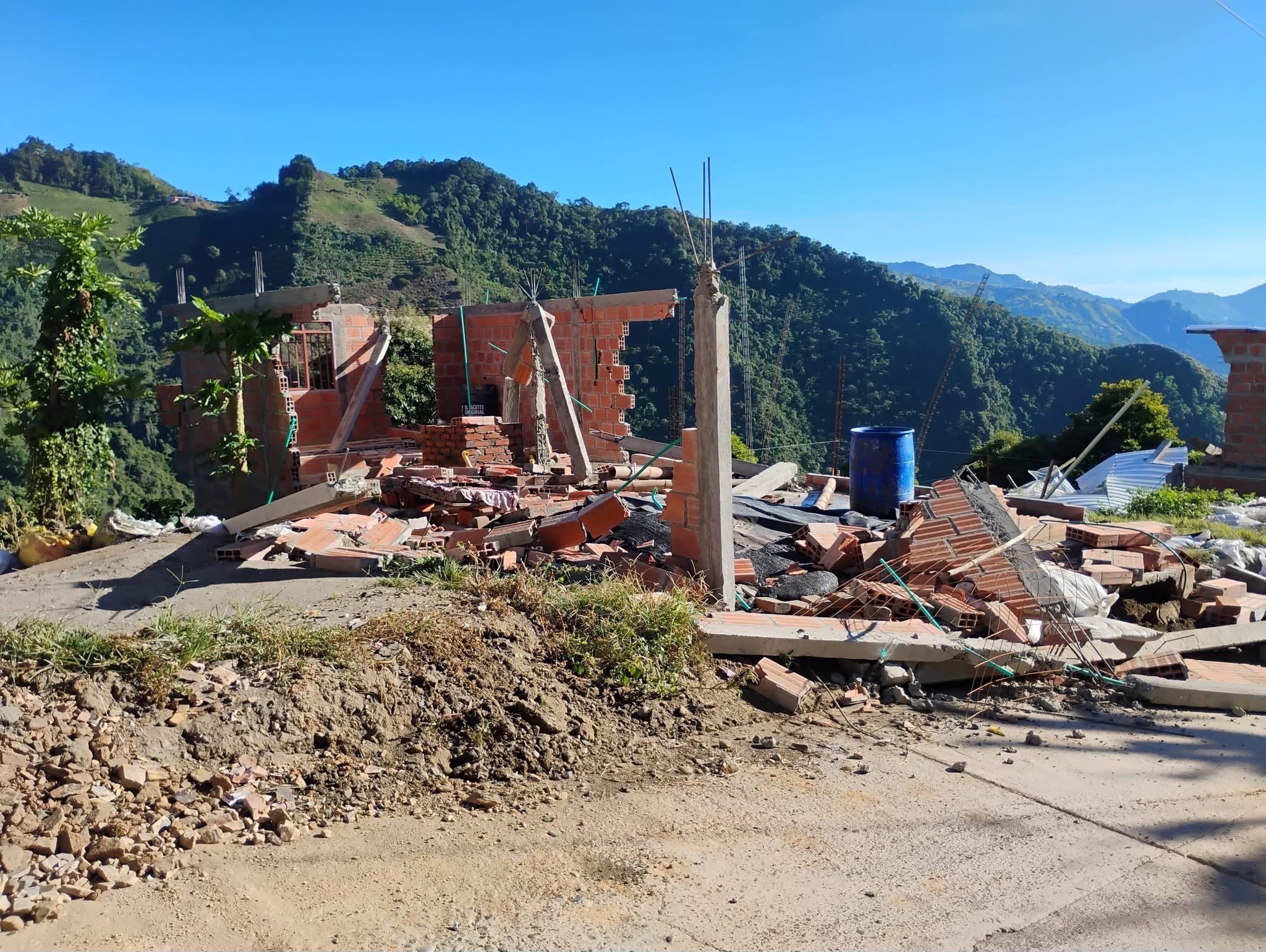 Support Dr. Rios' Mission to Aid Colombia campaign photo, 5 of 8
