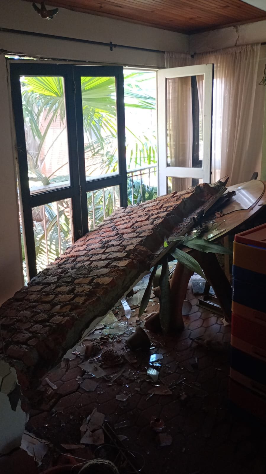 Foto de la recaudación de fondos Support Antonia & Maria: Colombia earthquake, 2 de 12