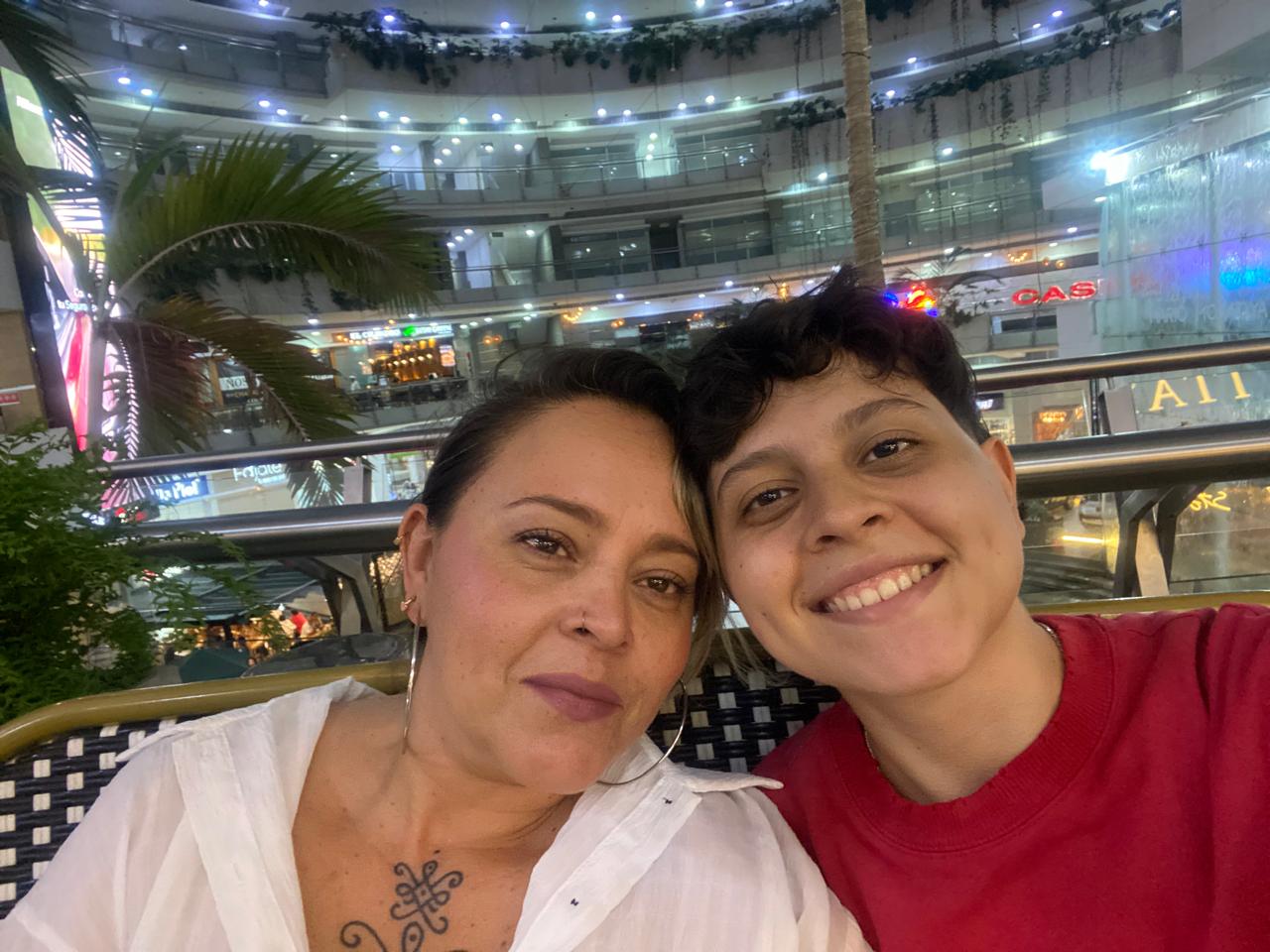 Foto de la recaudación de fondos Support Antonia & Maria: Colombia earthquake, 7 de 12