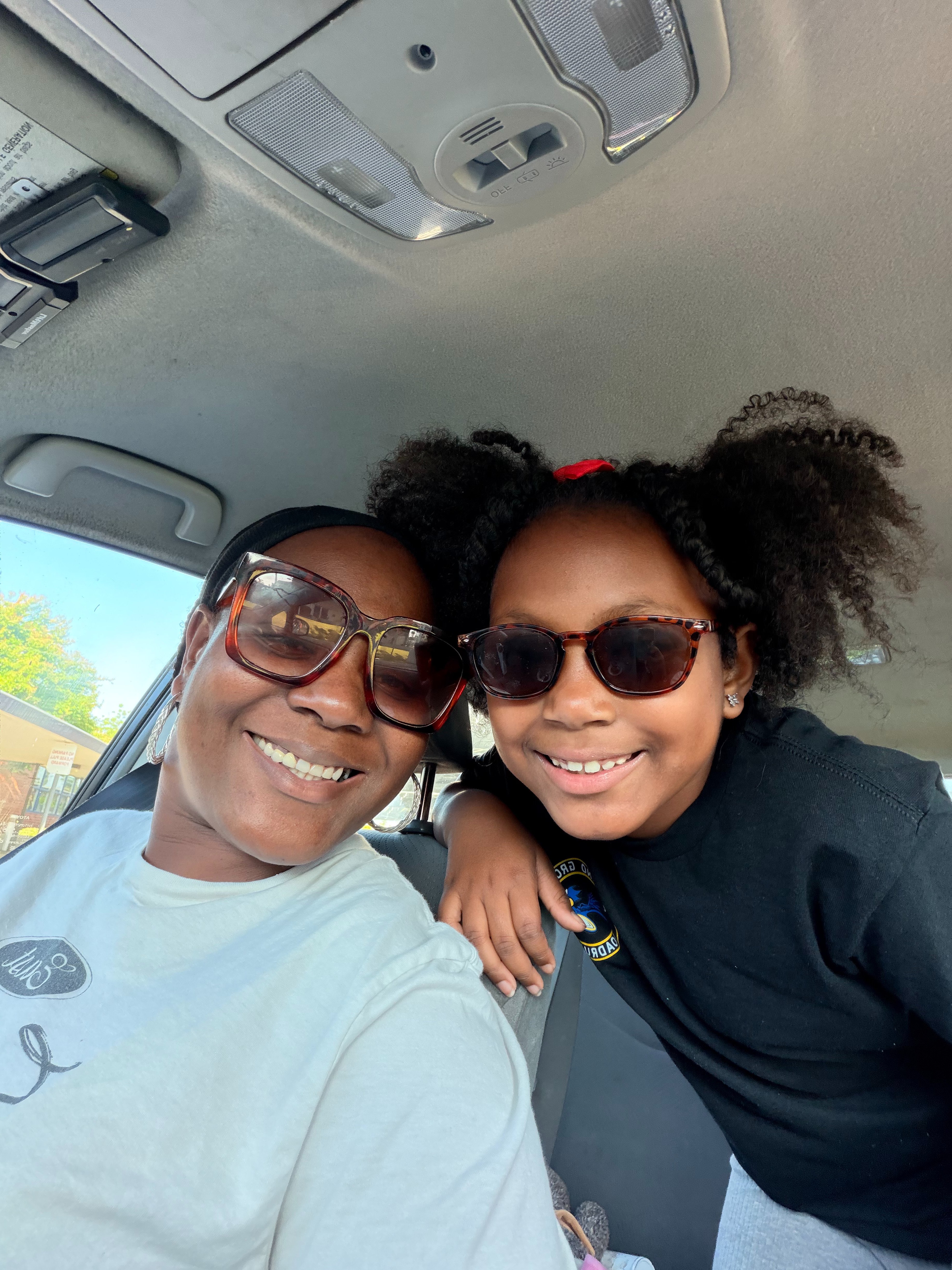 Help a Single Mom Breathe for Her Child campaign photo, 2 of 5