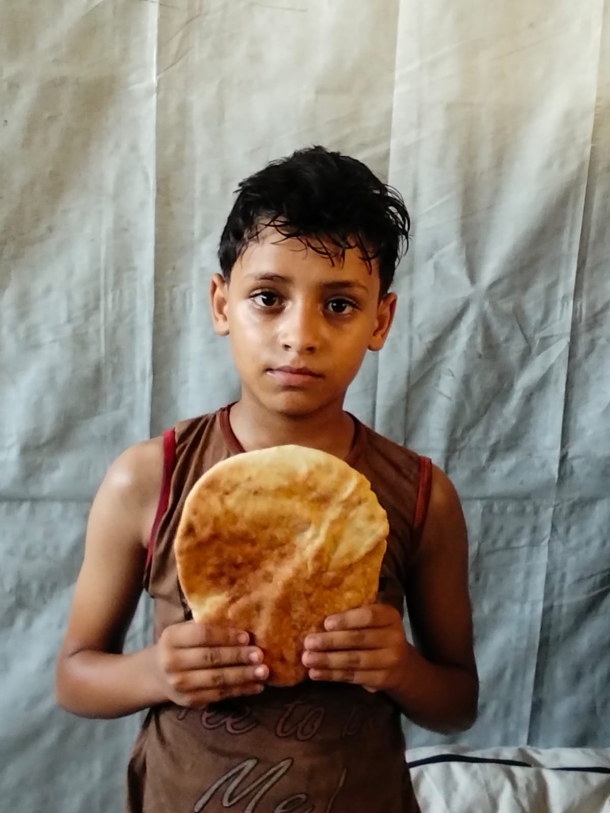 Help Wael Shabat and his family in Gaza for basic needs campaign photo, 2 of 7