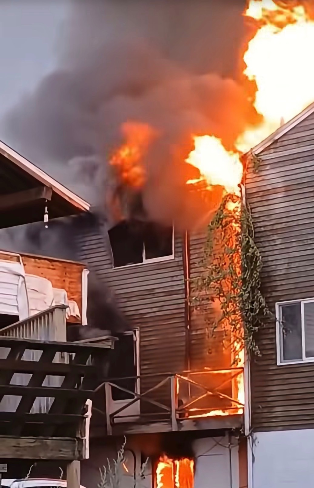 Support for Heather and Matt’s family after devastating fire campaign photo, 2 of 7