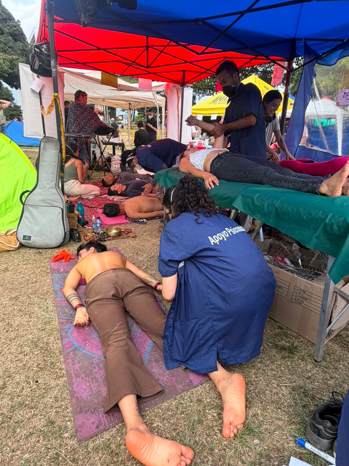 Support Those Helping Earthquake Survivors in Colombia campaign photo, 6 of 8