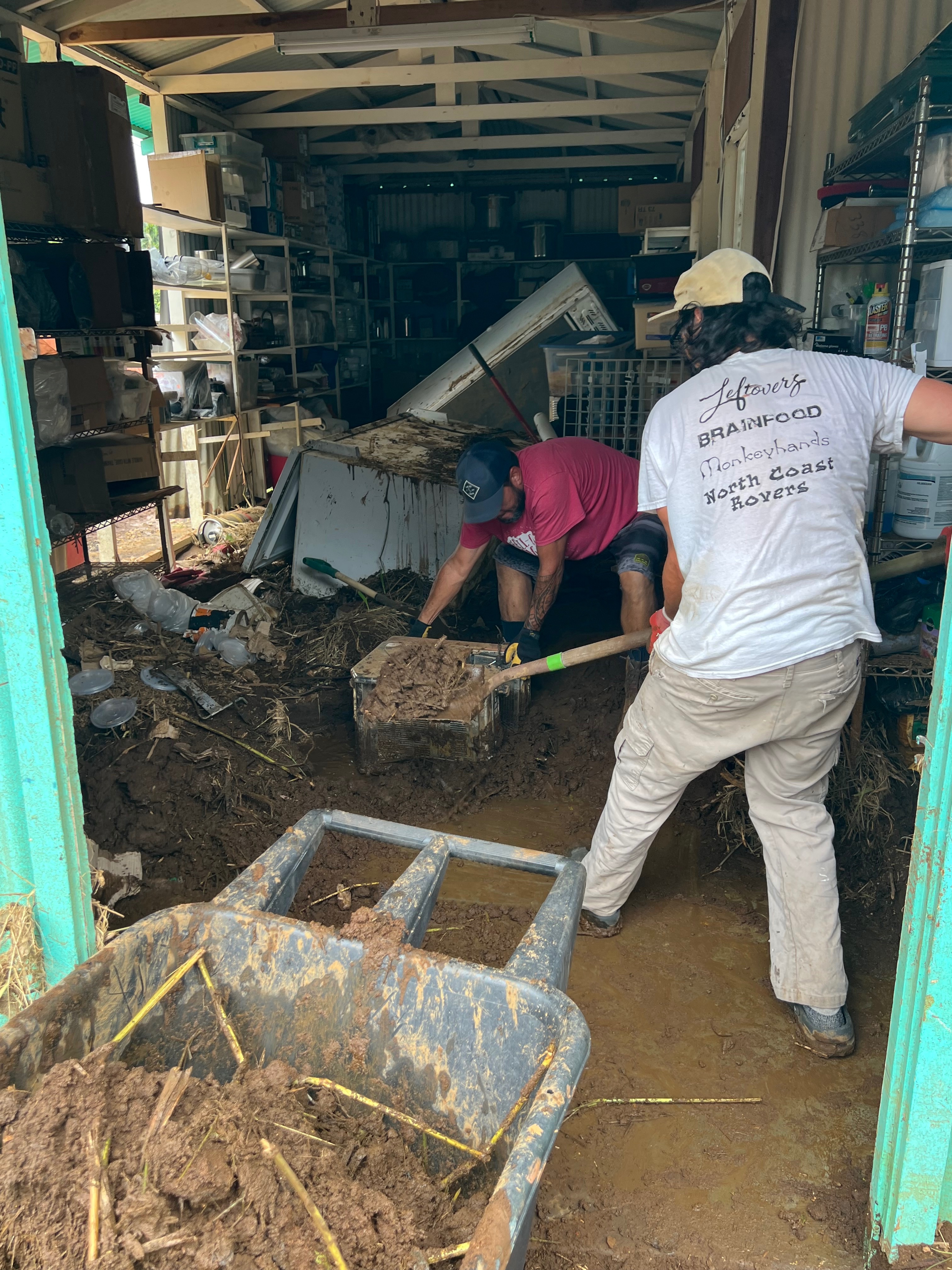 Support Naʻalehu’s Recovery from the Storm campaign photo, 4 of 6