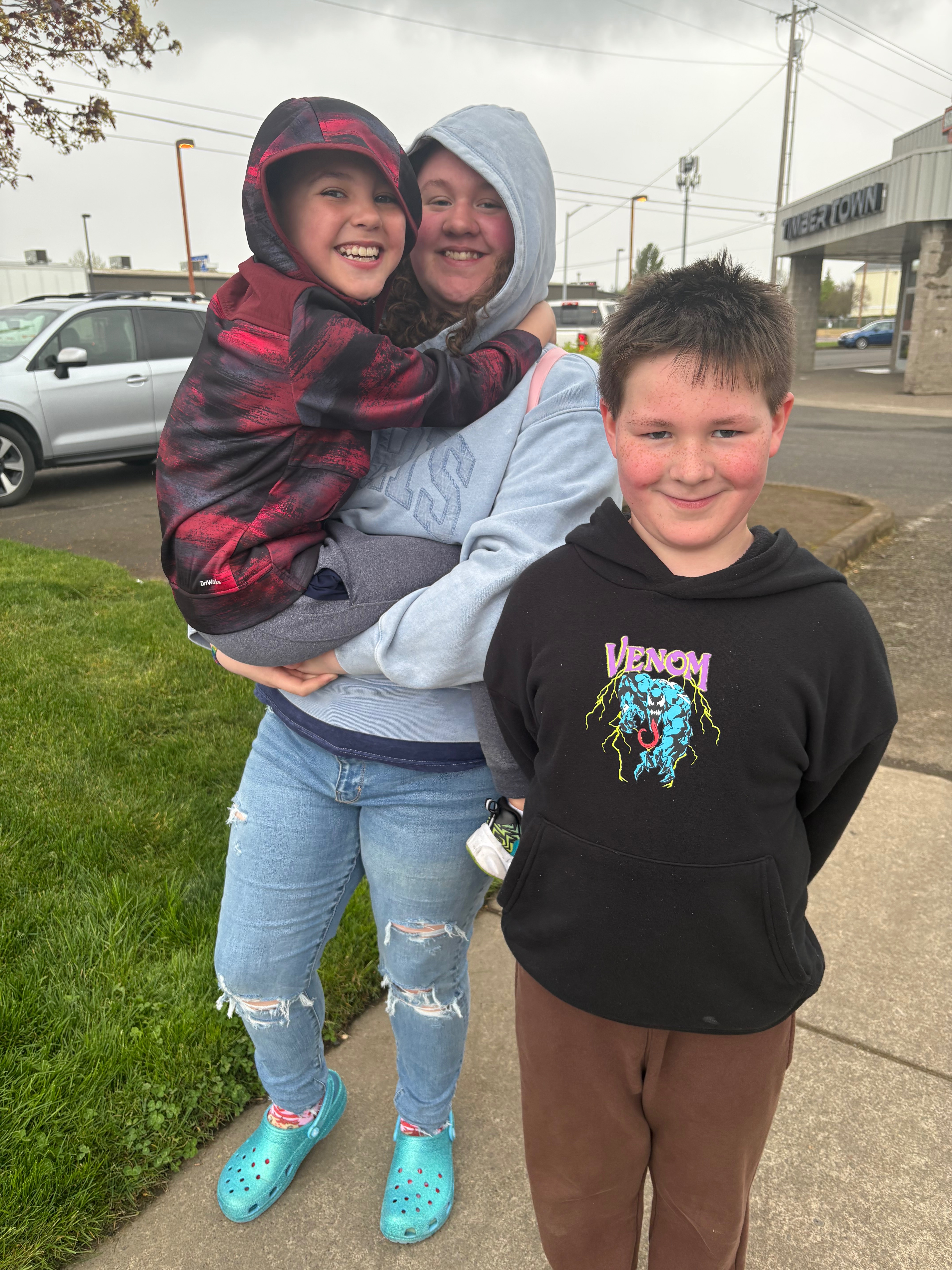 Help Bonnie Reunite and House Her Family campaign photo, 6 of 8