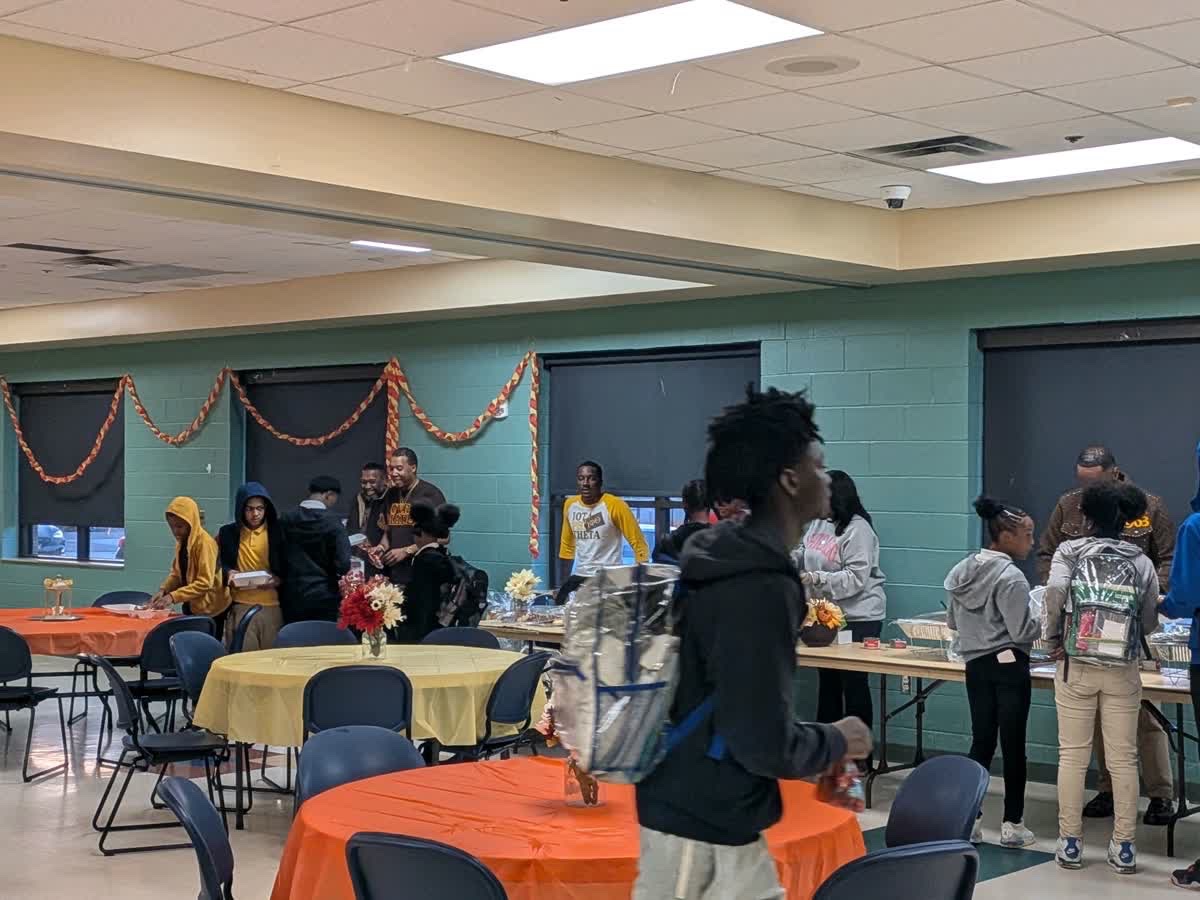 Support Student Thanksgiving in Memphis campaign photo, 5 of 6