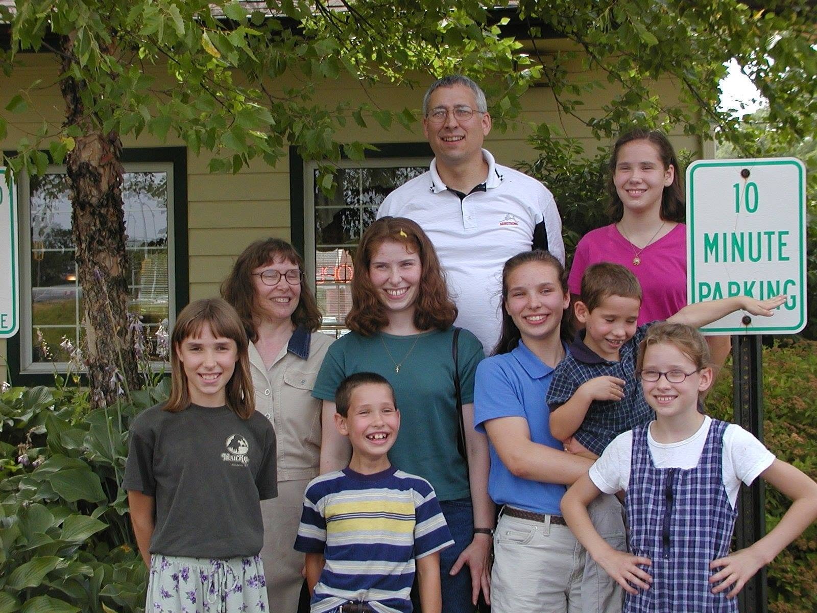 Help Shira Richardson's Family campaign photo, 6 of 7