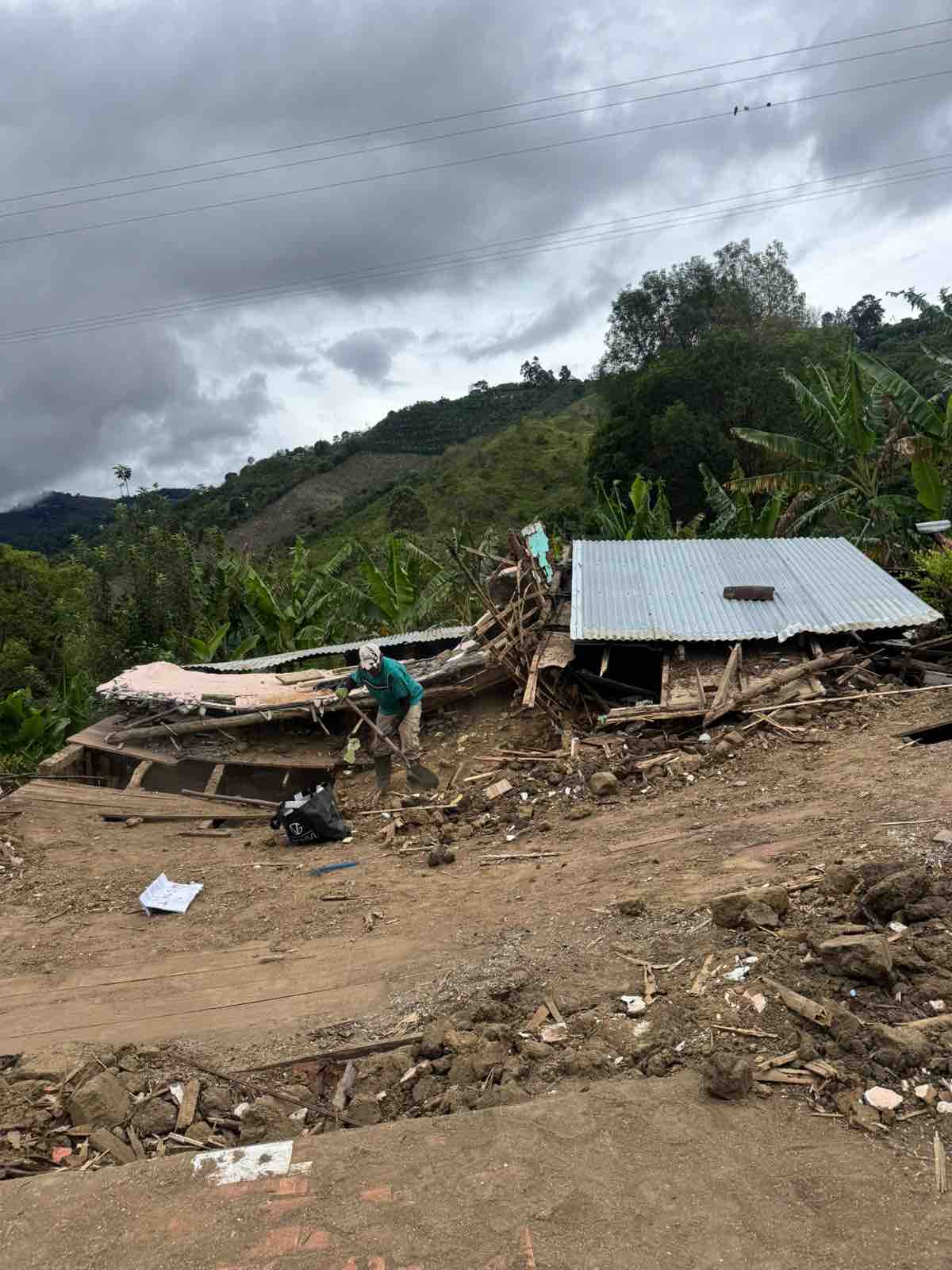 Colombia: Earthquake Relief by UpLine Ultimate campaign photo, 4 of 6